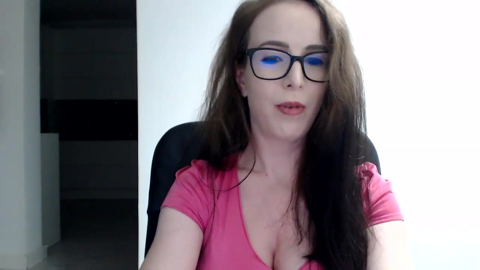 Gallery image thumbnail from Alexys23's myfreecams stream on, 07/28/2024, 02:40 image 11 of 20