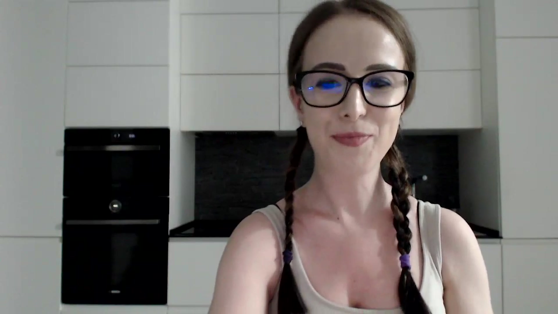 Gallery image thumbnail from Alexys23's myfreecams stream on, 08/26/2024, 03:28 image 20 of 20