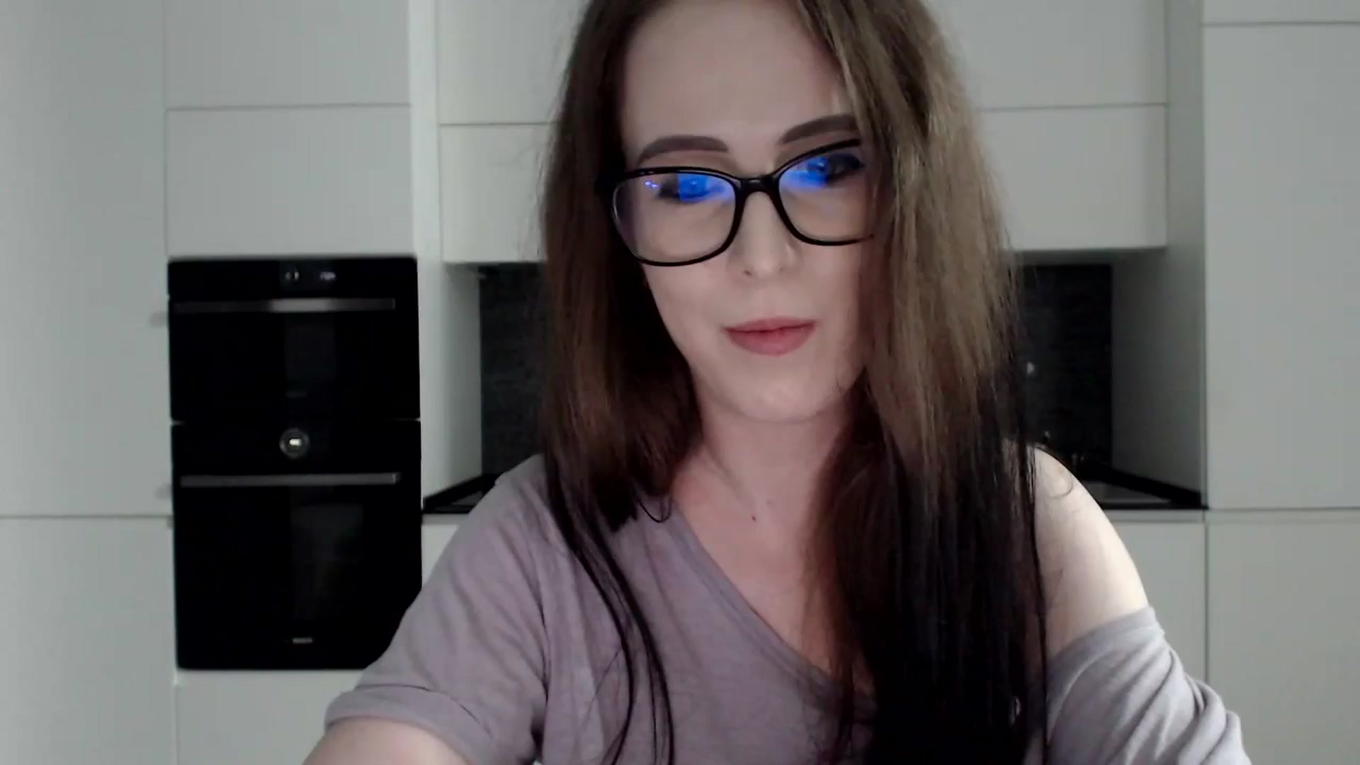 Gallery image thumbnail from Alexys23's myfreecams stream on, 09/08/2024, 05:46 image 9 of 20