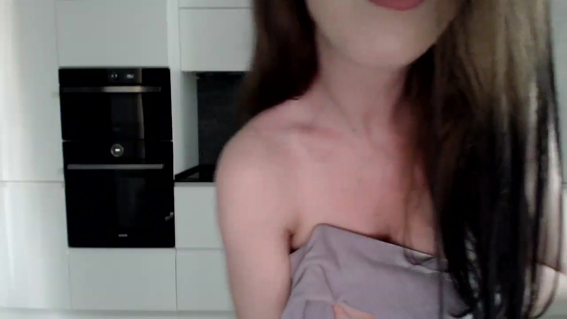 Gallery image thumbnail from Alexys23's myfreecams stream on, 09/08/2024, 06:39 image 6 of 20