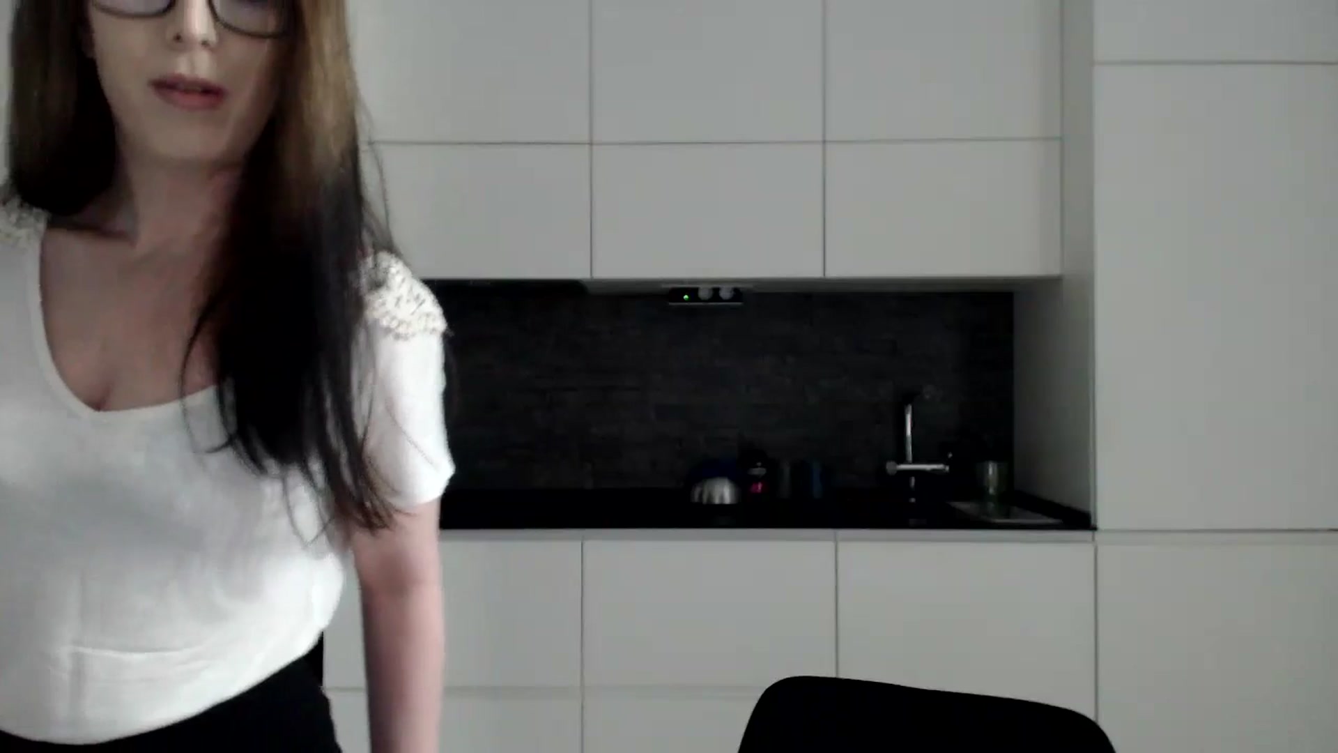 Gallery image thumbnail from Alexys23's myfreecams stream on, 09/22/2024, 01:57 image 5 of 20