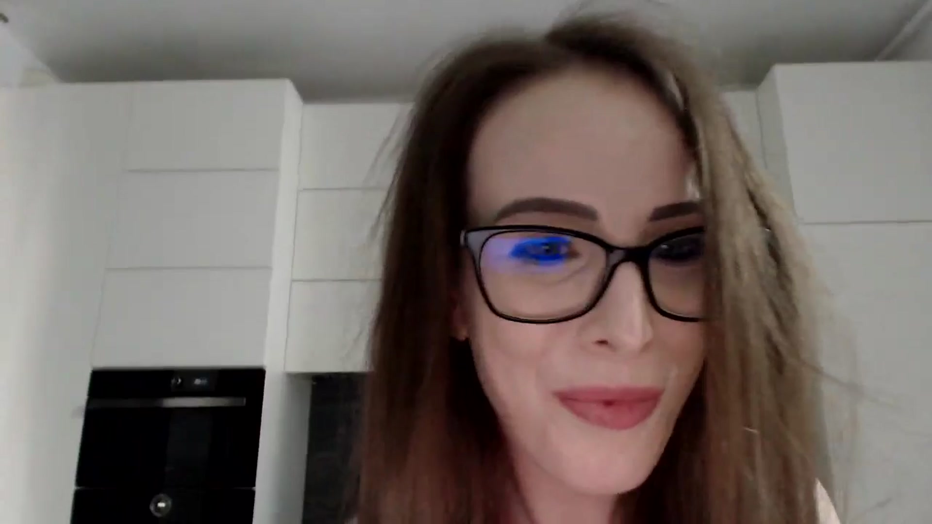 Gallery image thumbnail from Alexys23's myfreecams stream on, 09/22/2024, 06:46 image 19 of 20
