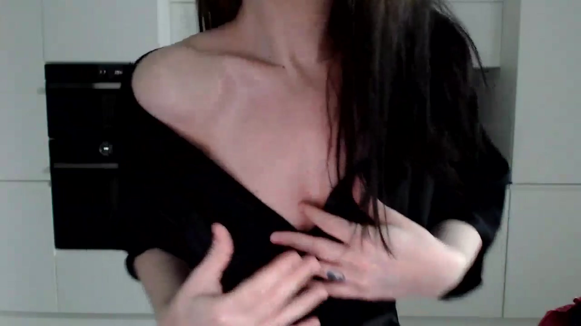 Gallery image thumbnail from Alexys23's myfreecams stream on, 10/20/2024, 05:21 image 9 of 20