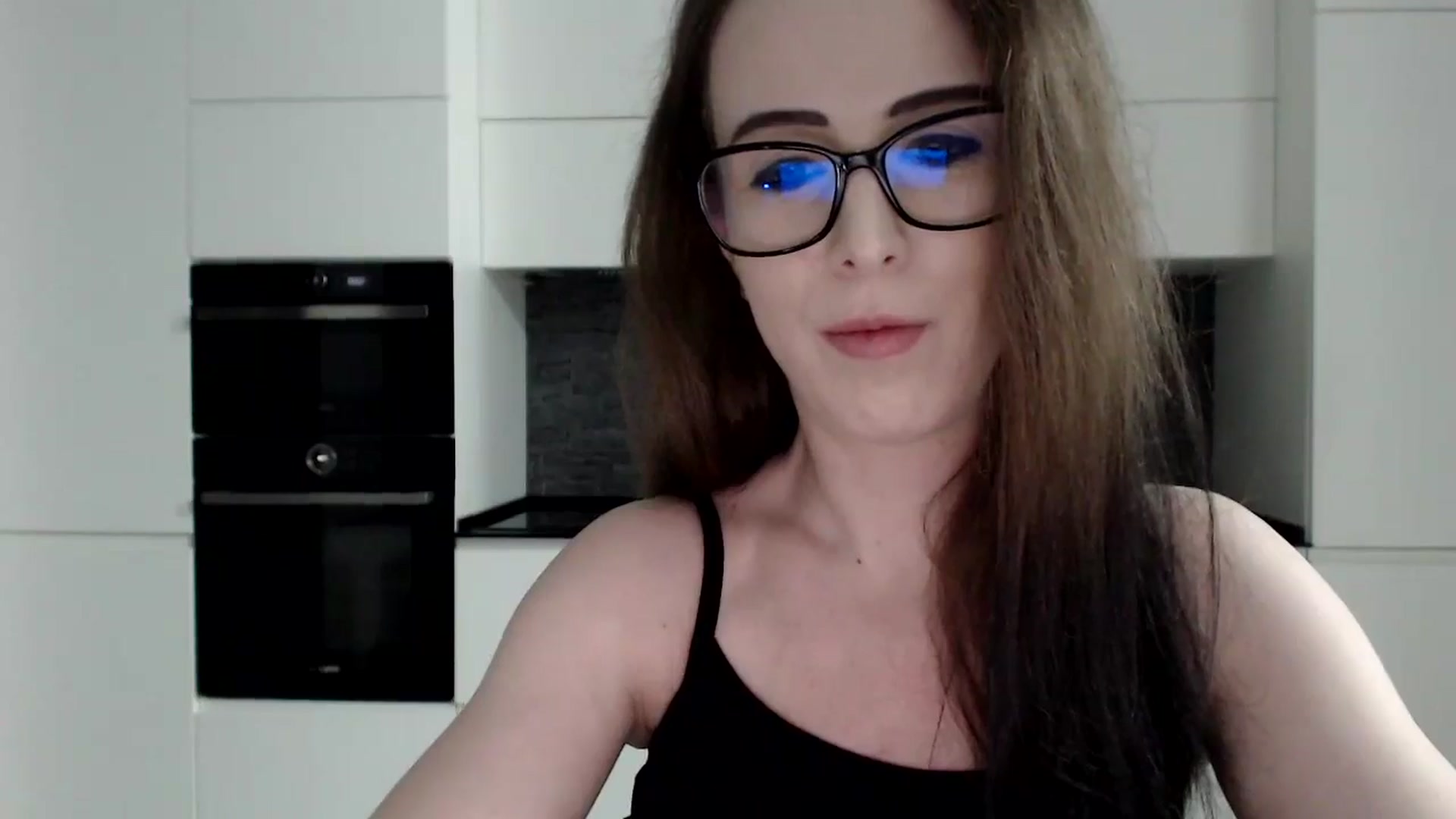 Gallery image thumbnail from Alexys23's myfreecams stream on, 11/17/2024, 04:47 image 18 of 20