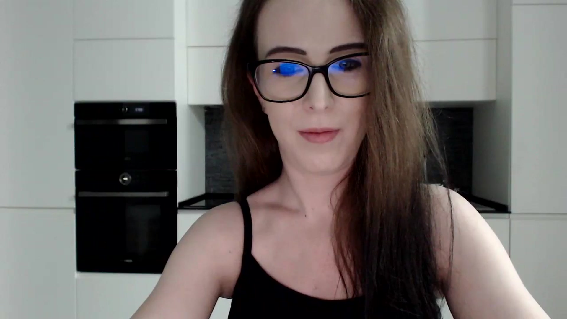 Gallery image thumbnail from Alexys23's myfreecams stream on, 11/17/2024, 04:47 image 17 of 20