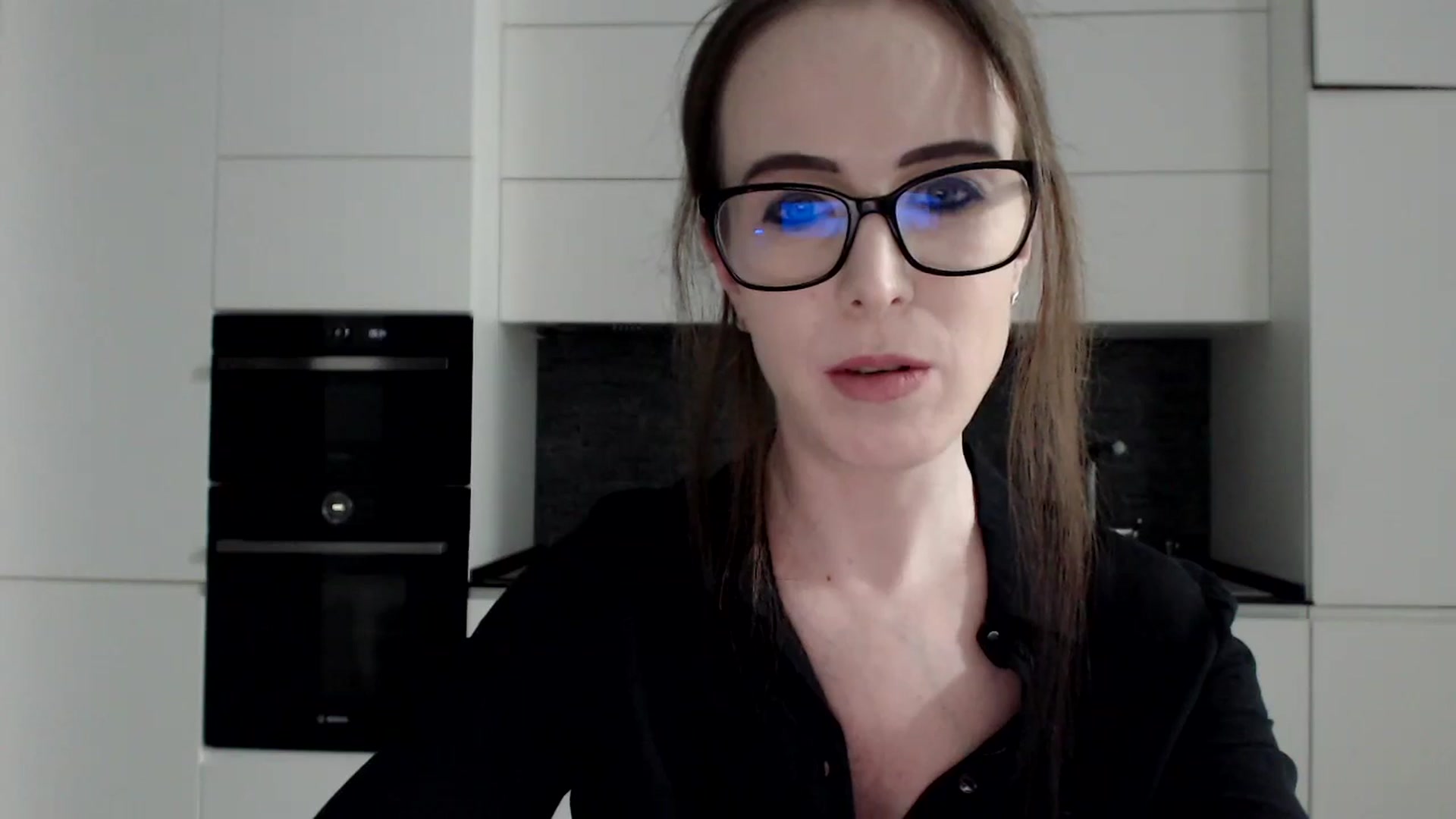 Gallery image thumbnail from Alexys23's myfreecams stream on, 11/25/2024, 02:03 image 5 of 20