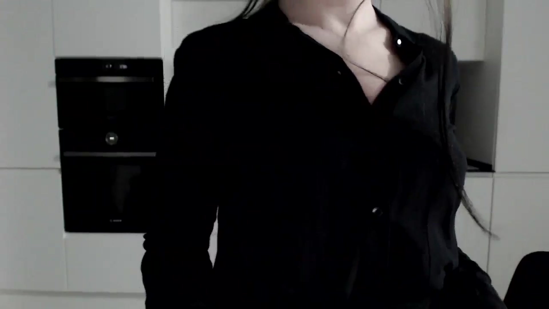 Gallery image thumbnail from Alexys23's myfreecams stream on, 11/25/2024, 04:08 image 3 of 20