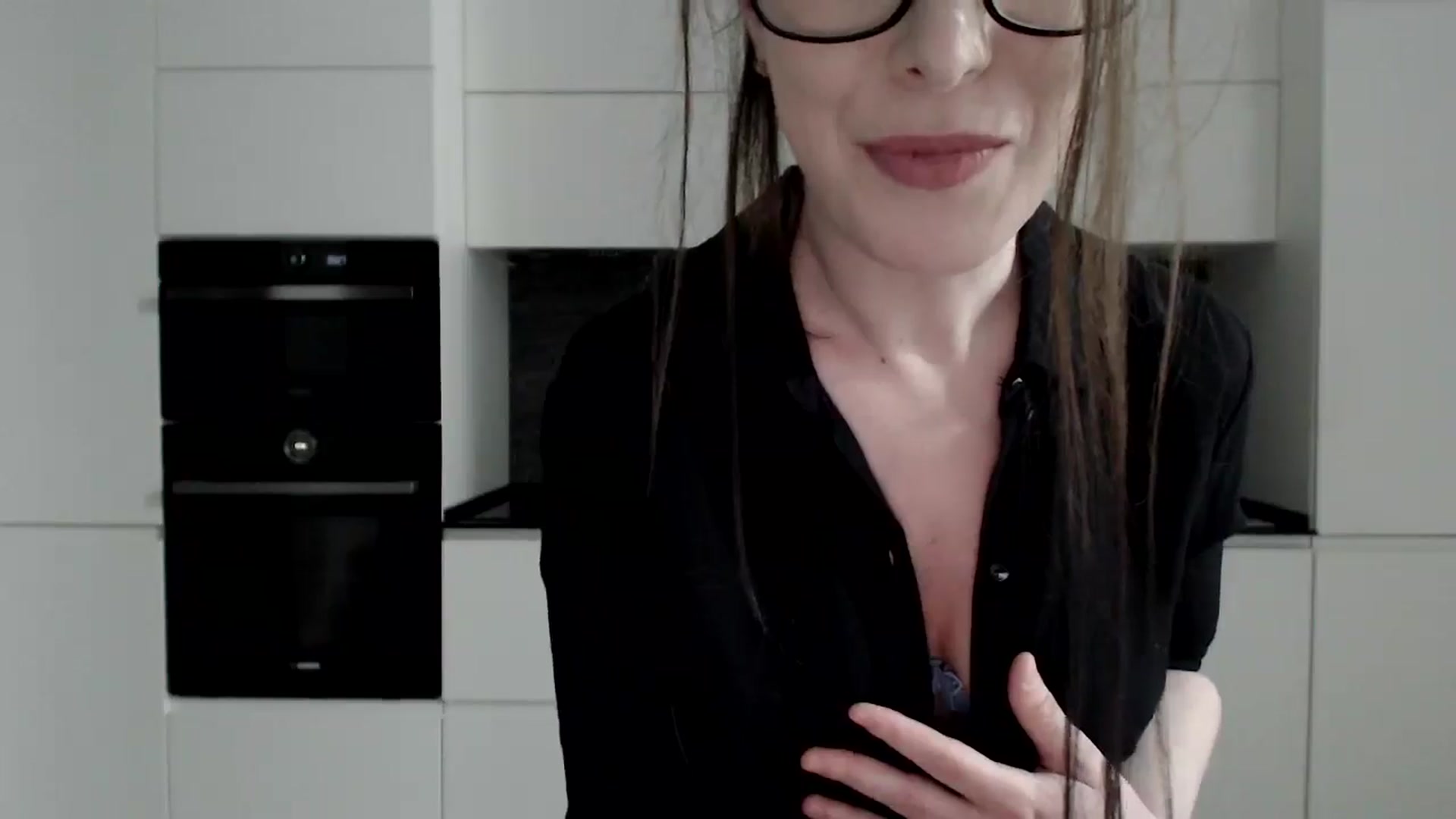 Gallery image thumbnail from Alexys23's myfreecams stream on, 11/25/2024, 05:55 image 19 of 20