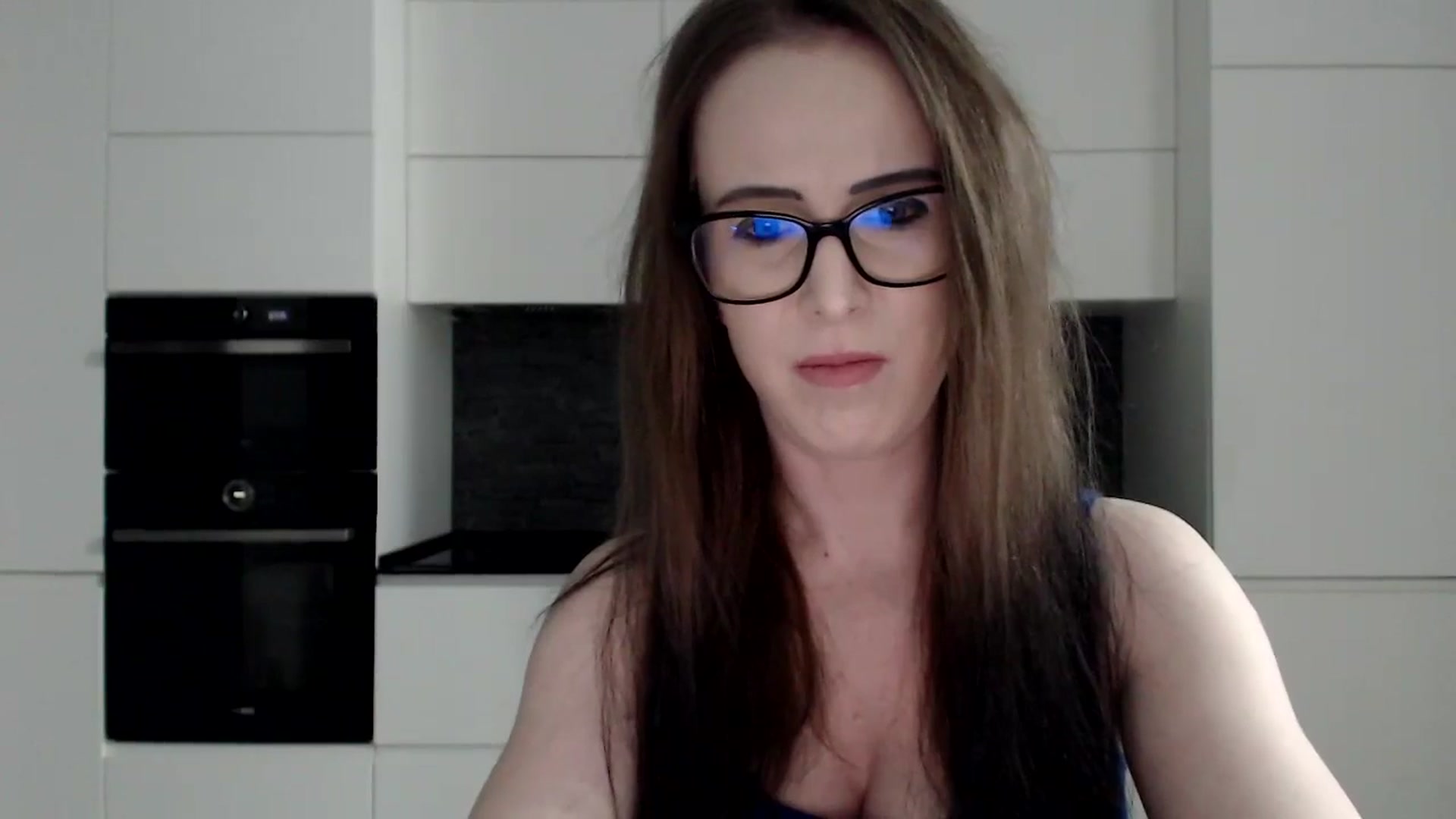 Gallery image thumbnail from Alexys23's myfreecams stream on, 01/06/2025, 02:20 image 20 of 20