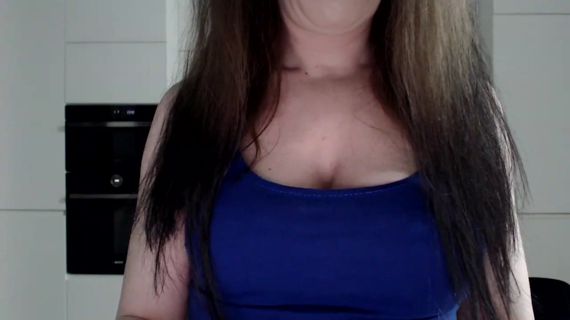 Gallery image thumbnail from Alexys23's myfreecams stream on, 01/06/2025, 03:03 image 2 of 20