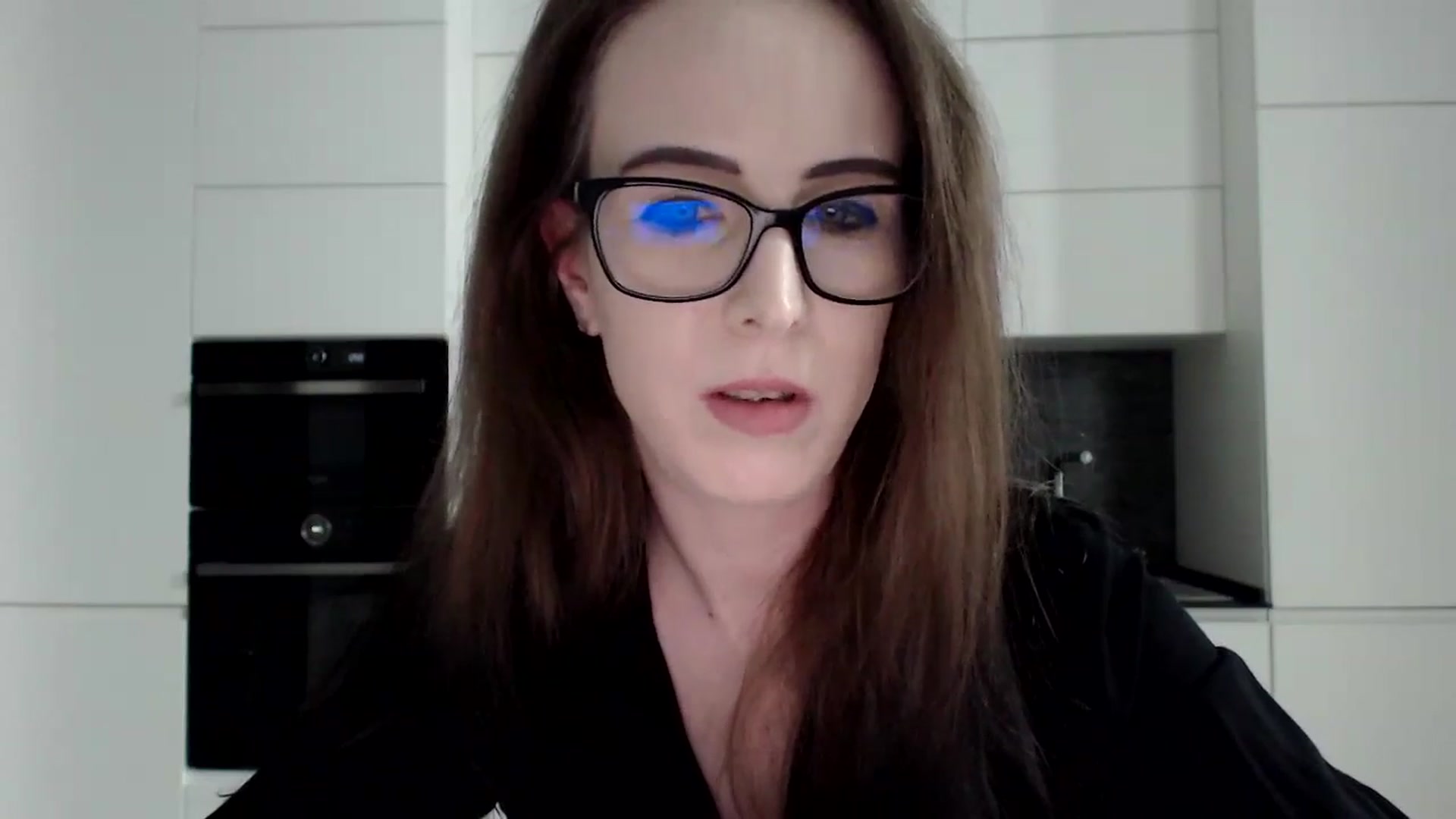Gallery image thumbnail from Alexys23's myfreecams stream on, 01/12/2025, 04:29 image 7 of 20