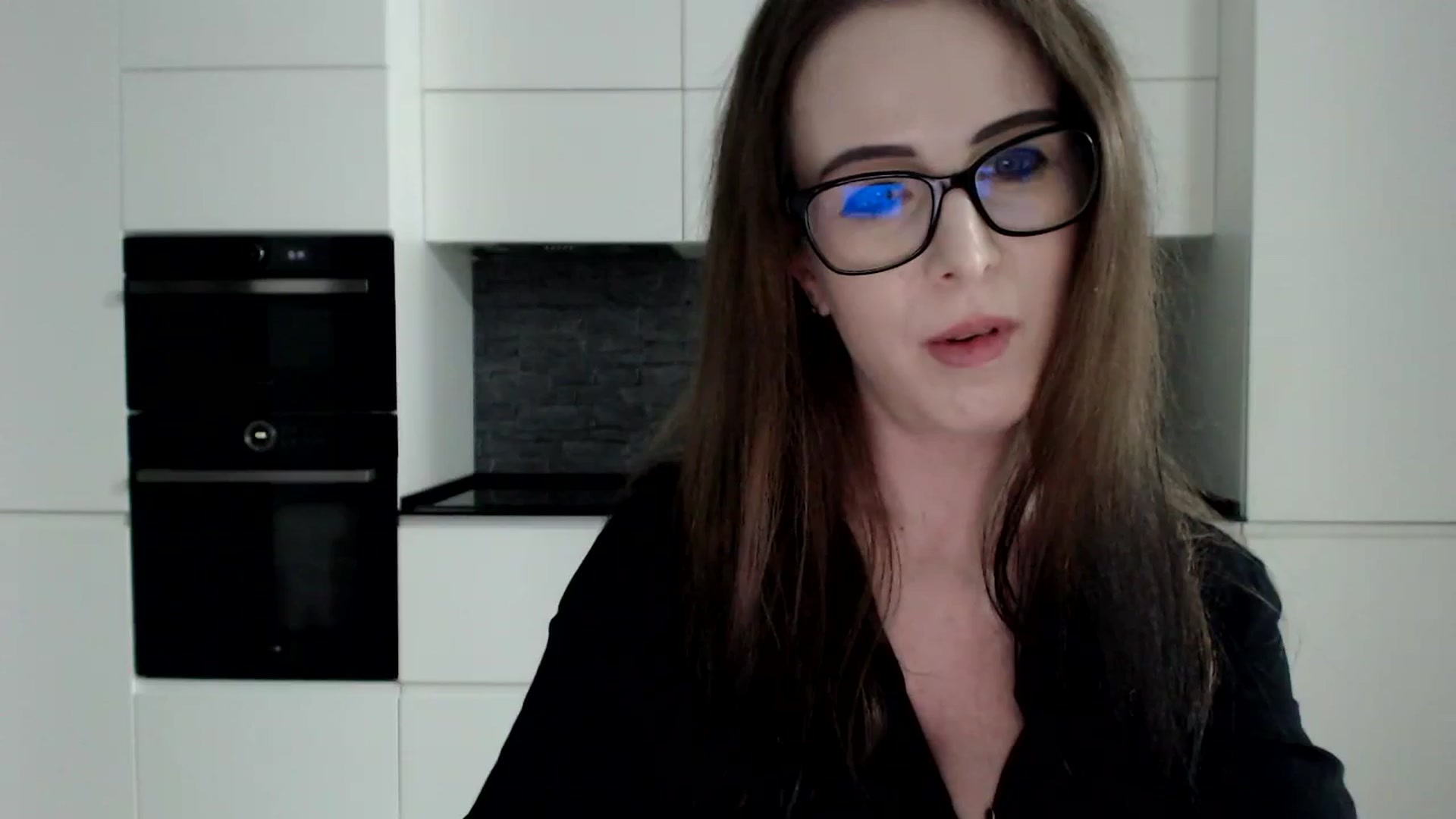 Gallery image thumbnail from Alexys23's myfreecams stream on, 01/12/2025, 05:38 image 1 of 20