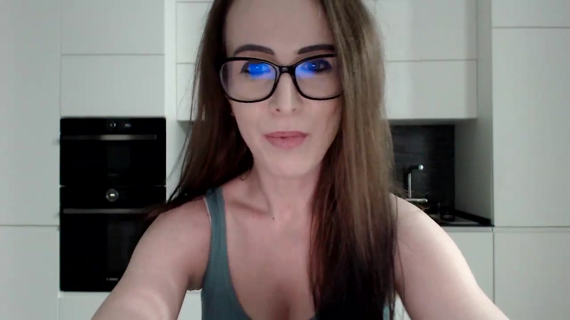Gallery image thumbnail from Alexys23's myfreecams stream on, 01/13/2025, 04:24 image 7 of 20