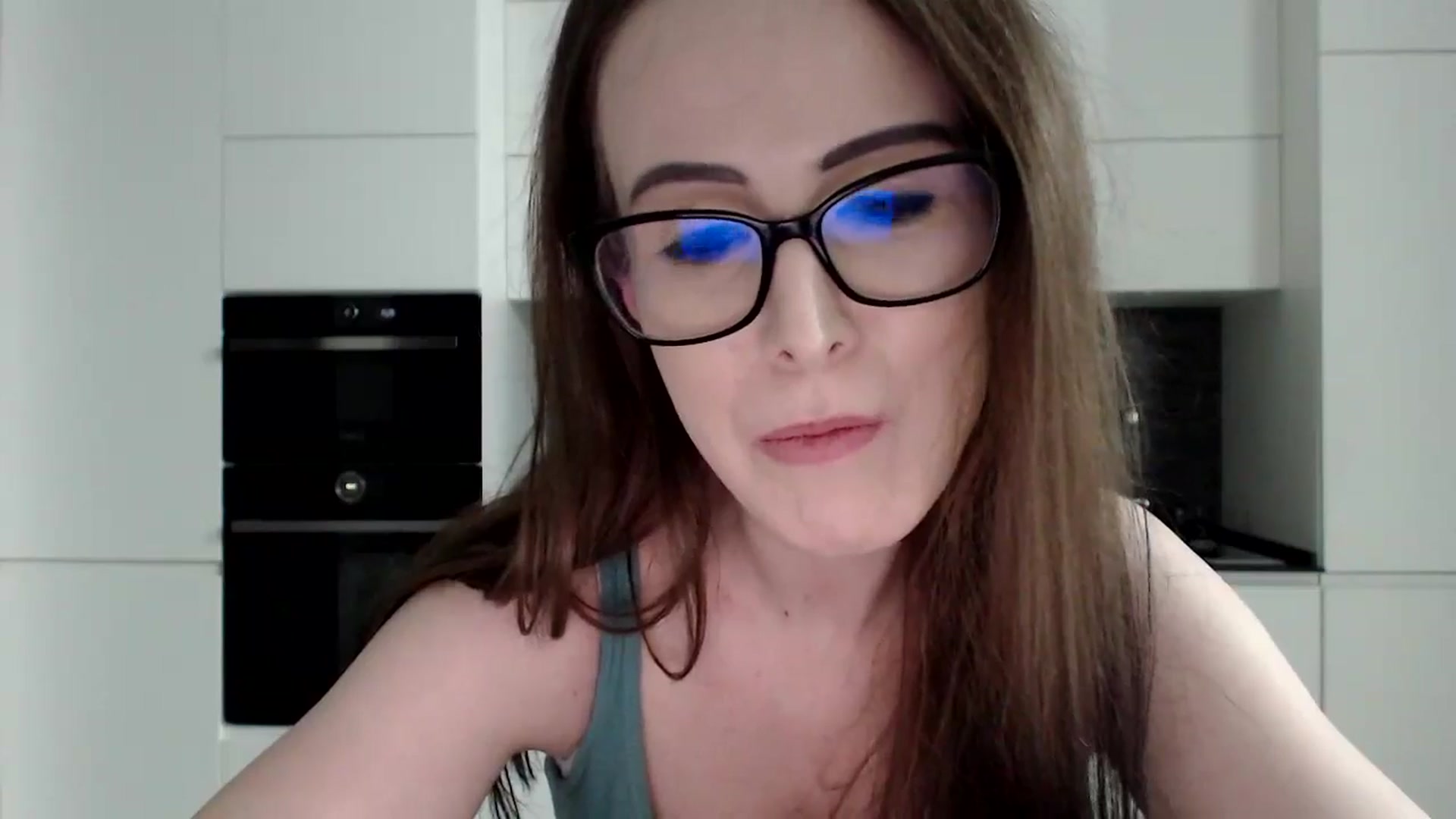 Gallery image thumbnail from Alexys23's myfreecams stream on, 01/13/2025, 05:00 image 14 of 20