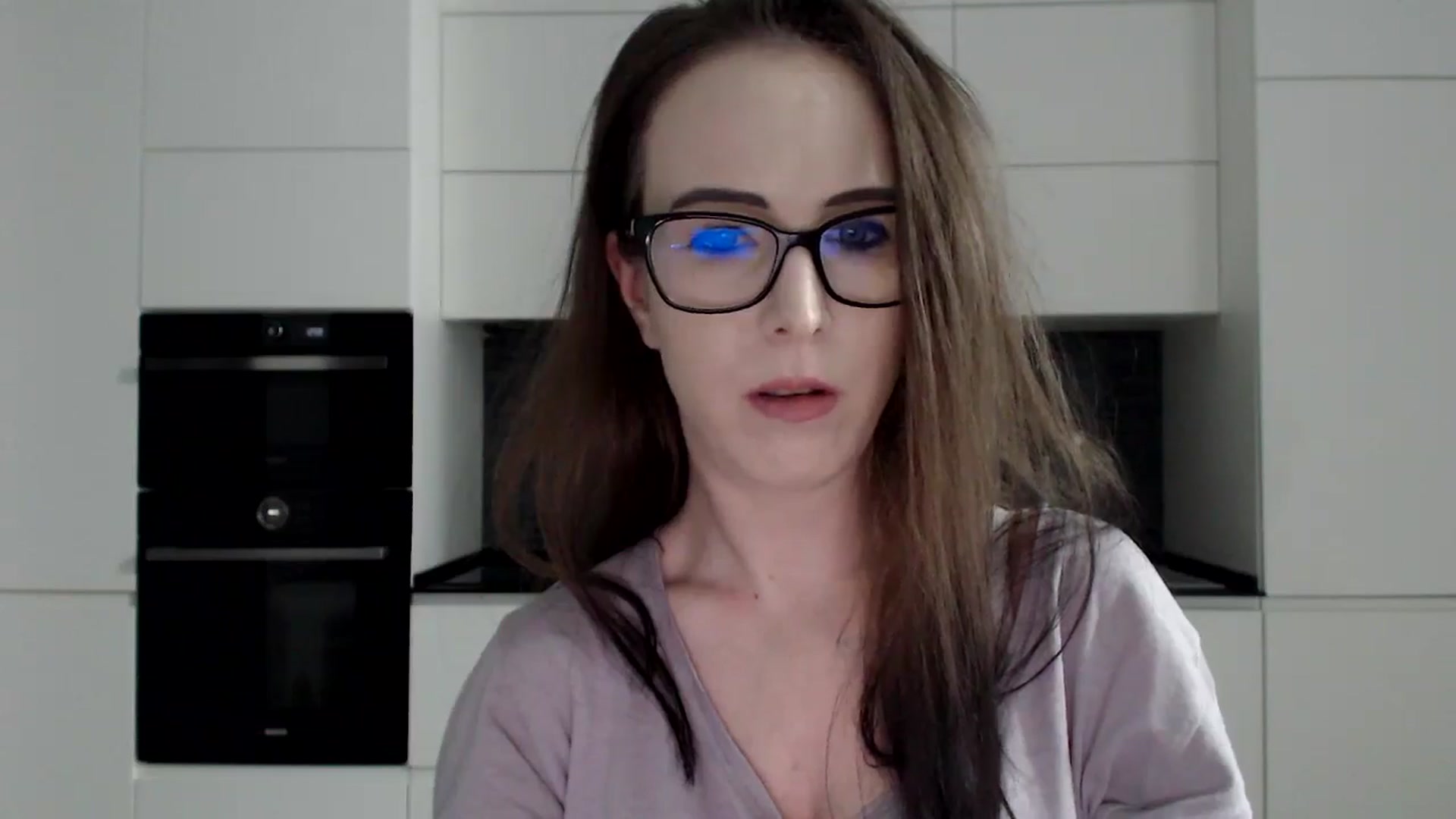 Gallery image thumbnail from Alexys23's myfreecams stream on, 02/10/2025, 02:22 image 18 of 20