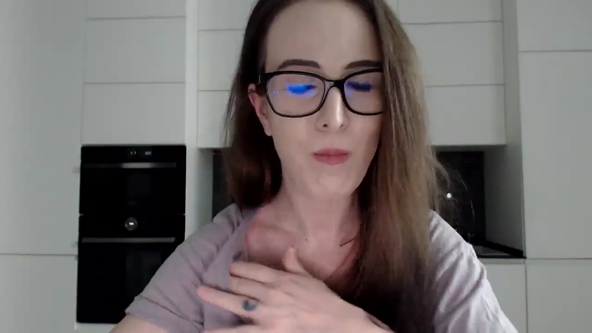 Gallery image thumbnail from Alexys23's myfreecams stream on, 02/10/2025, 02:22 image 6 of 20