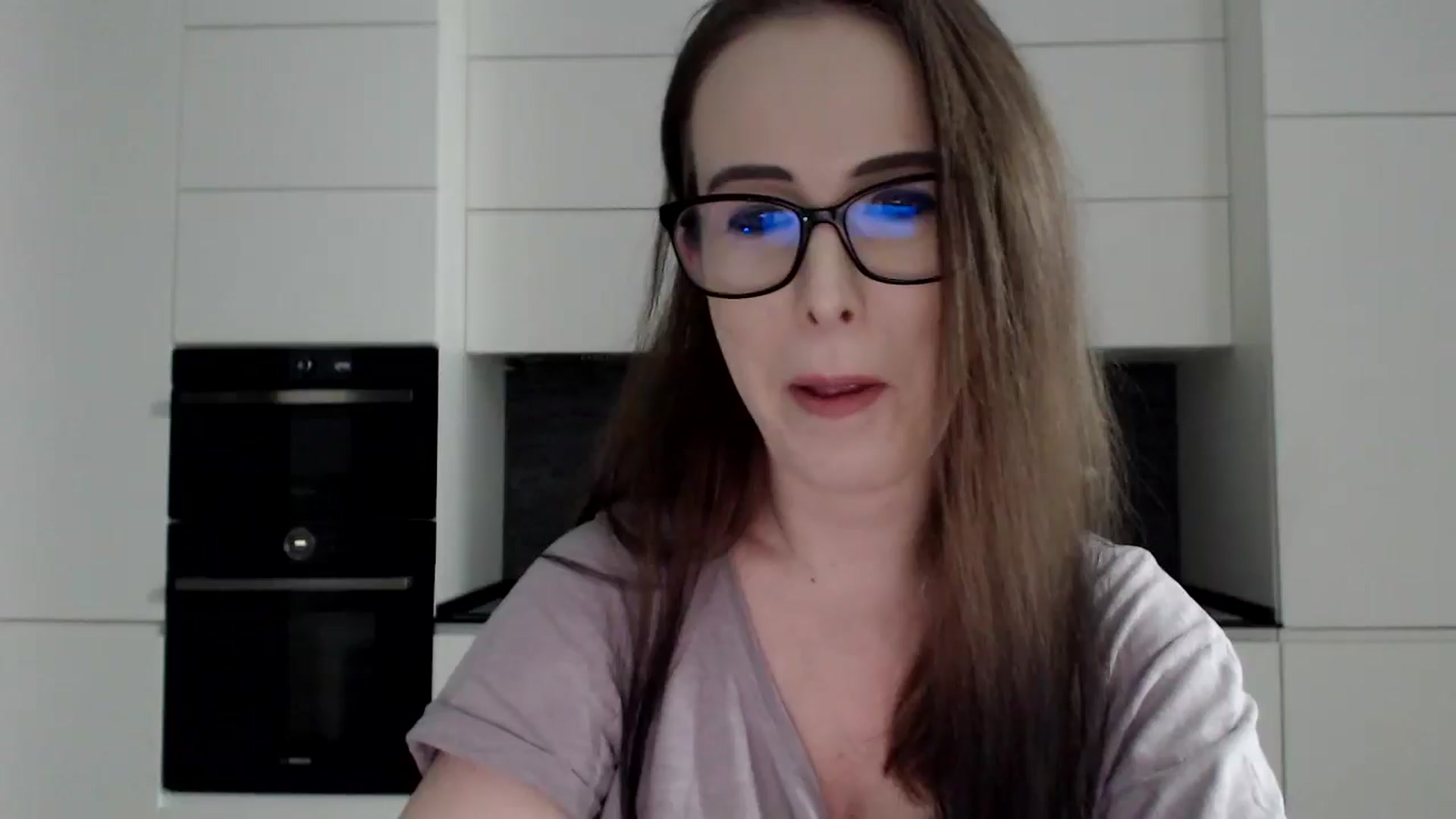 Gallery image thumbnail from Alexys23's myfreecams stream on, 02/10/2025, 02:22 image 9 of 20