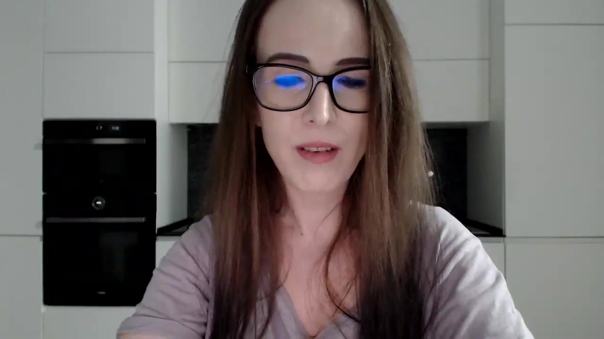 Gallery image thumbnail from Alexys23's myfreecams stream on, 02/10/2025, 03:38 image 10 of 20