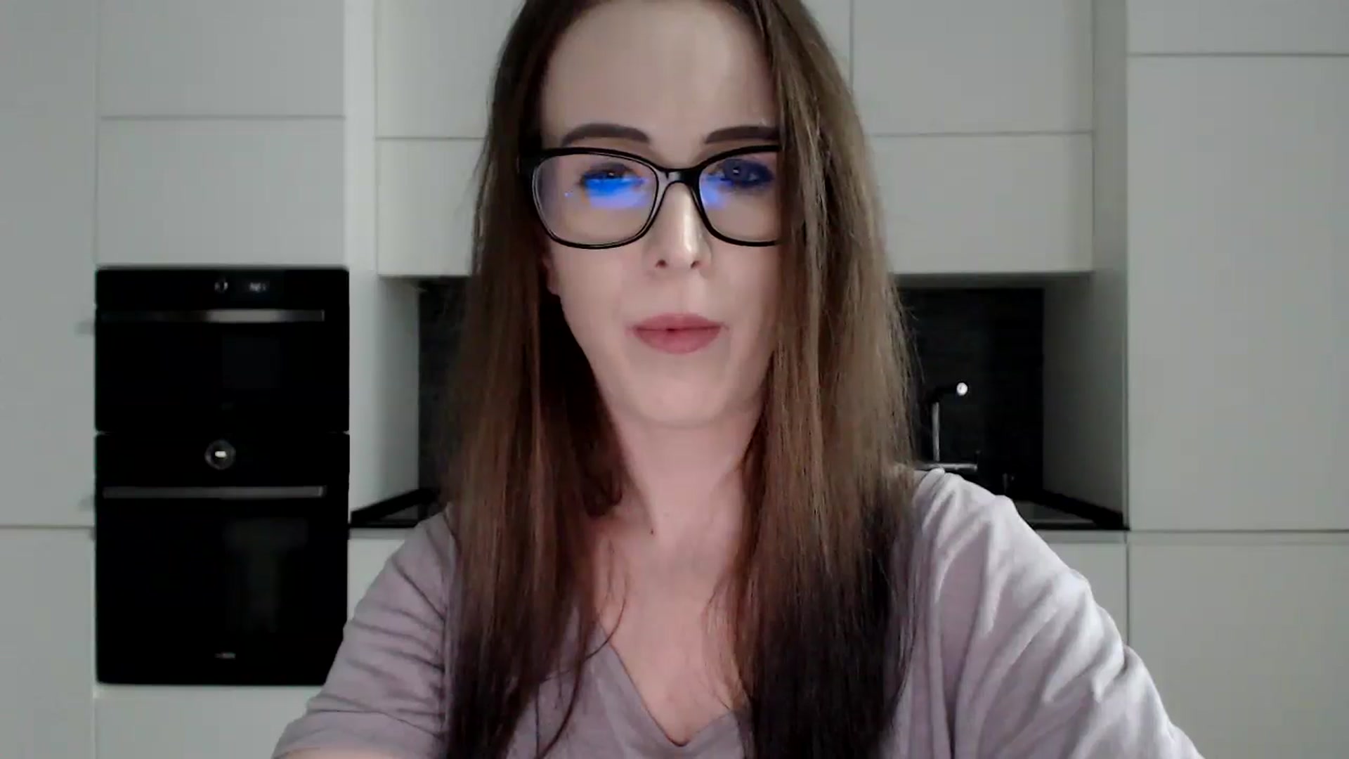 Gallery image thumbnail from Alexys23's myfreecams stream on, 02/10/2025, 03:38 image 16 of 20