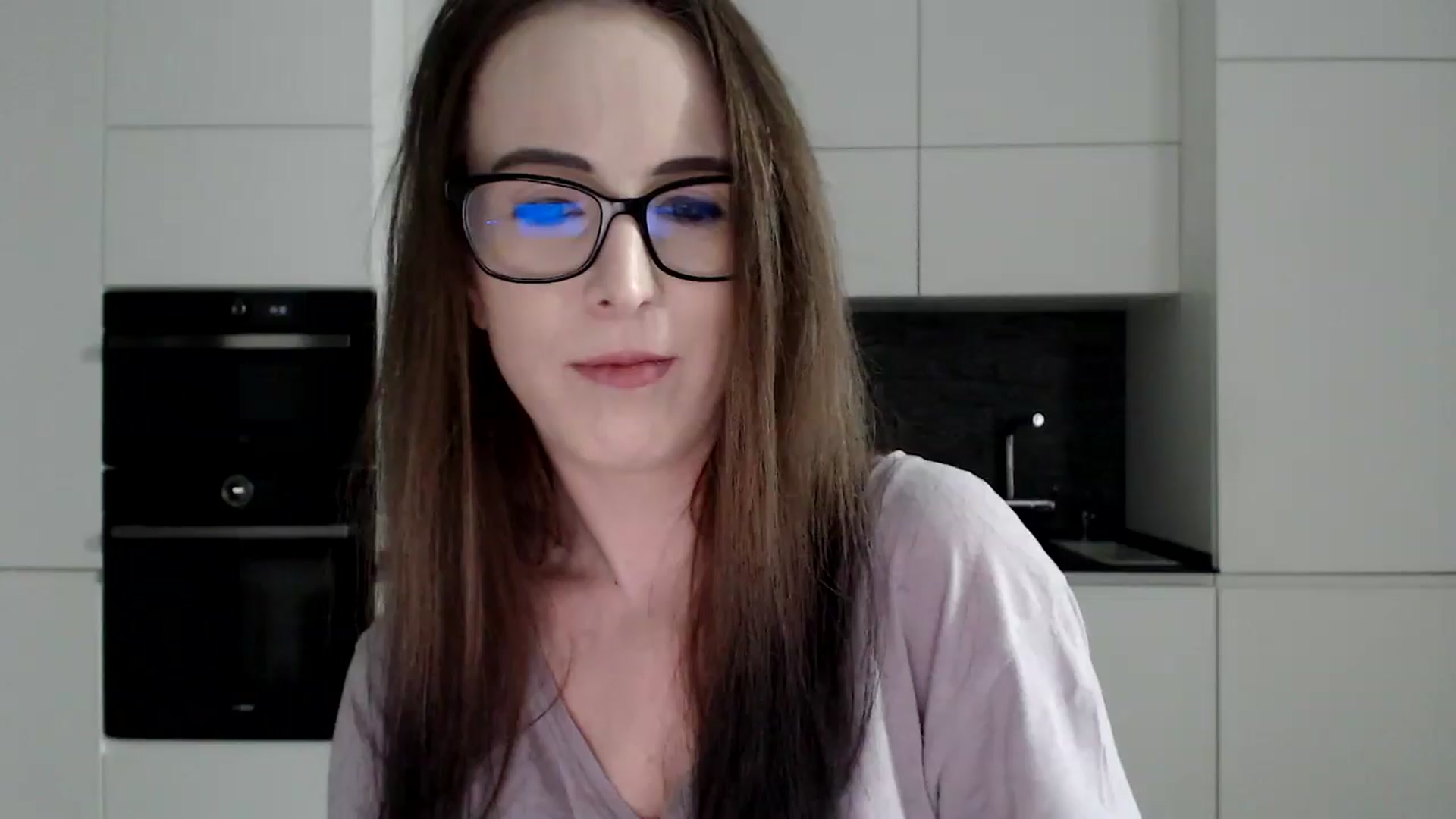 Gallery image thumbnail from Alexys23's myfreecams stream on, 02/10/2025, 03:38 image 12 of 20