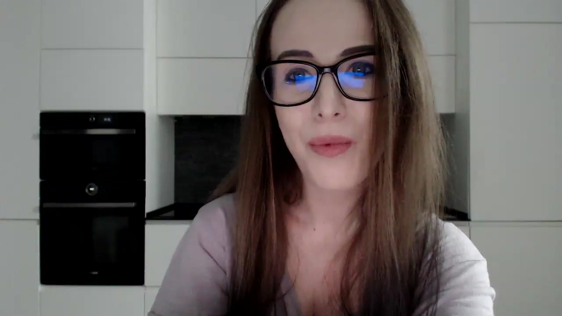 Gallery image thumbnail from Alexys23's myfreecams stream on, 02/10/2025, 03:38 image 6 of 20