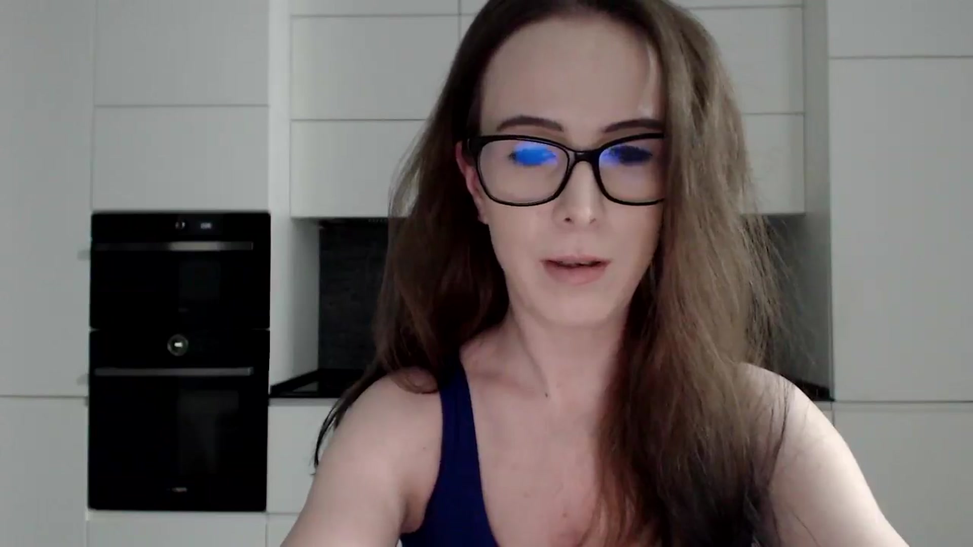 Gallery image thumbnail from Alexys23's myfreecams stream on, 03/09/2025, 01:53 image 7 of 20