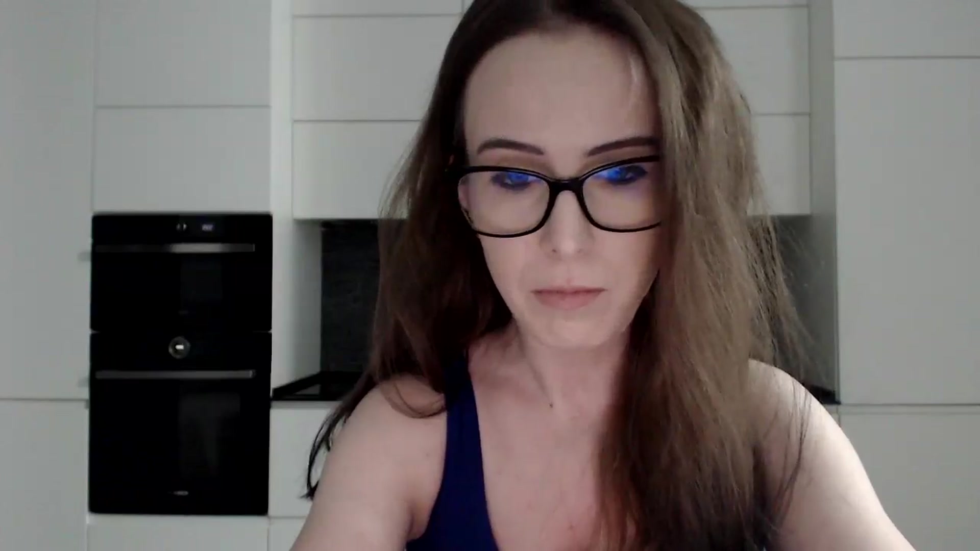 Gallery image thumbnail from Alexys23's myfreecams stream on, 03/09/2025, 01:53 image 8 of 20
