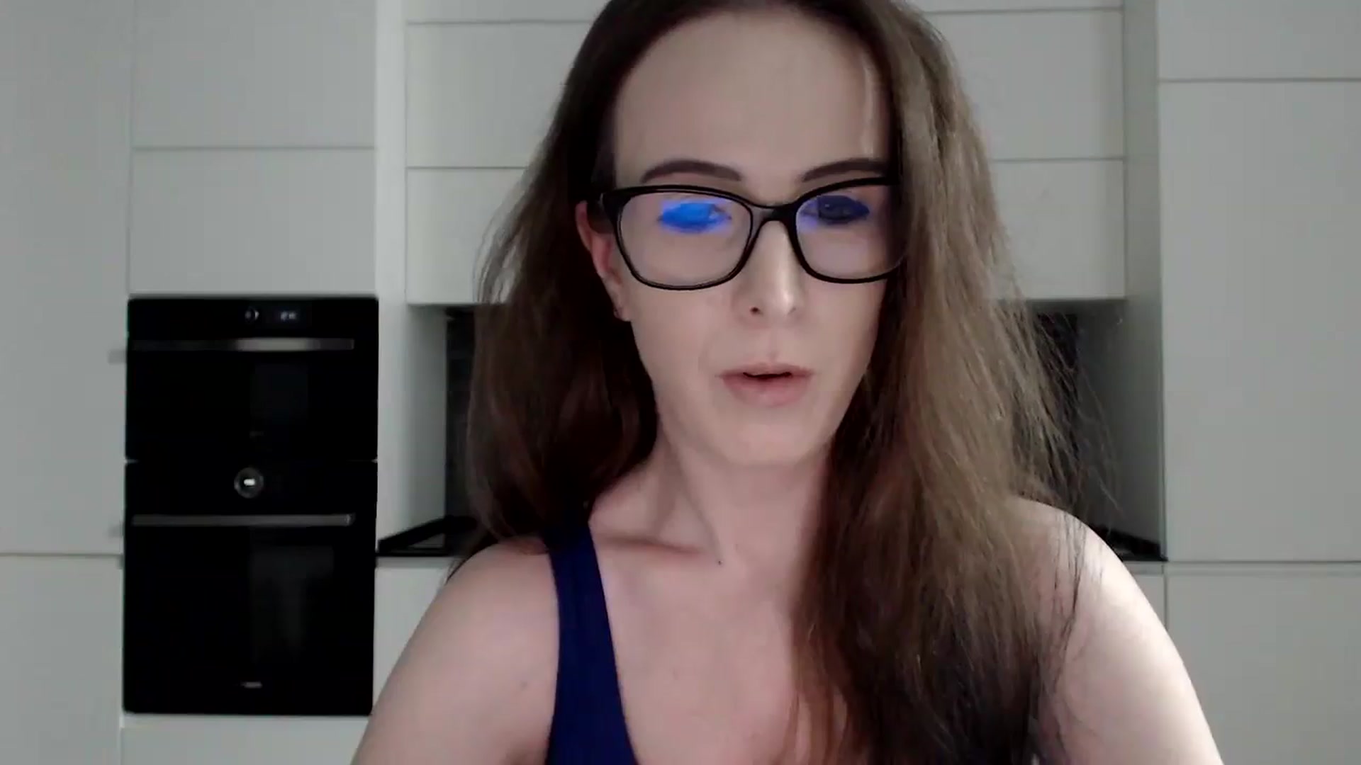 Gallery image thumbnail from Alexys23's myfreecams stream on, 03/09/2025, 01:53 image 4 of 20