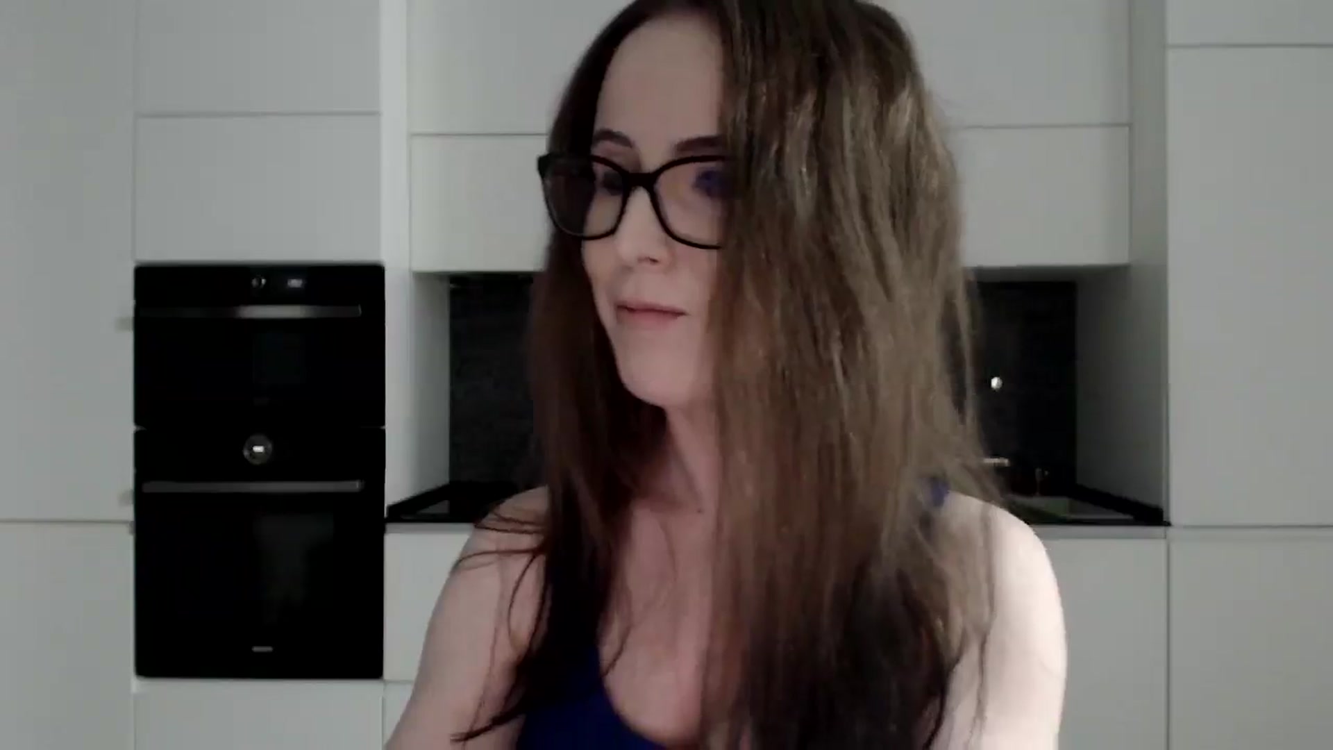 Gallery image thumbnail from Alexys23's myfreecams stream on, 03/09/2025, 04:44 image 2 of 20