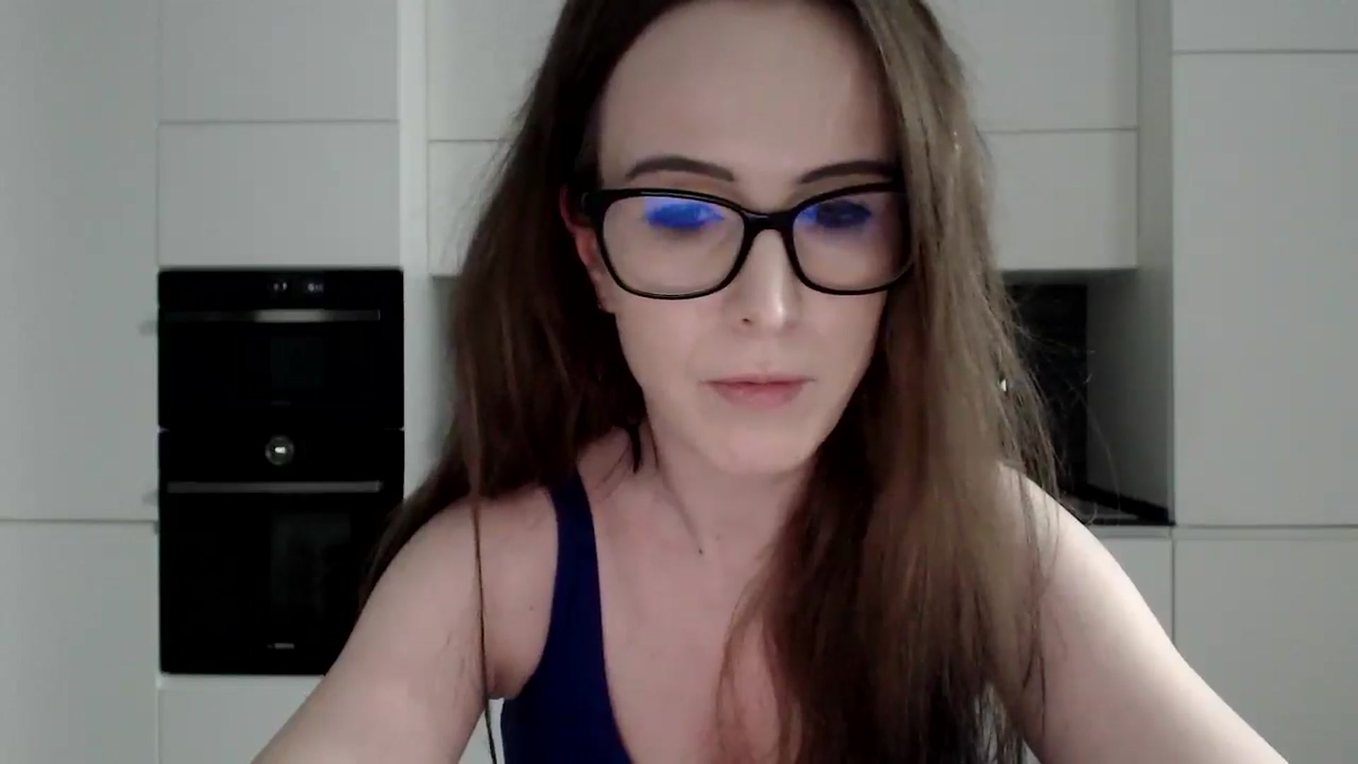 Gallery image thumbnail from Alexys23's myfreecams stream on, 03/09/2025, 04:44 image 14 of 20