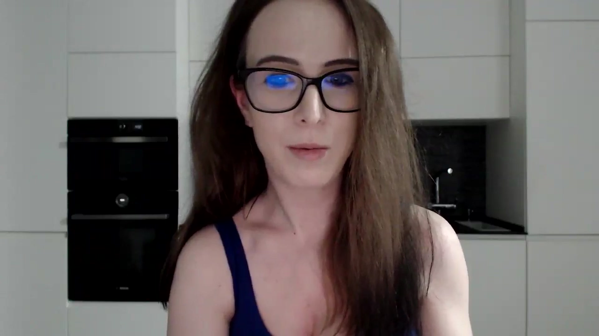 Gallery image thumbnail from Alexys23's myfreecams stream on, 03/09/2025, 04:44 image 8 of 20