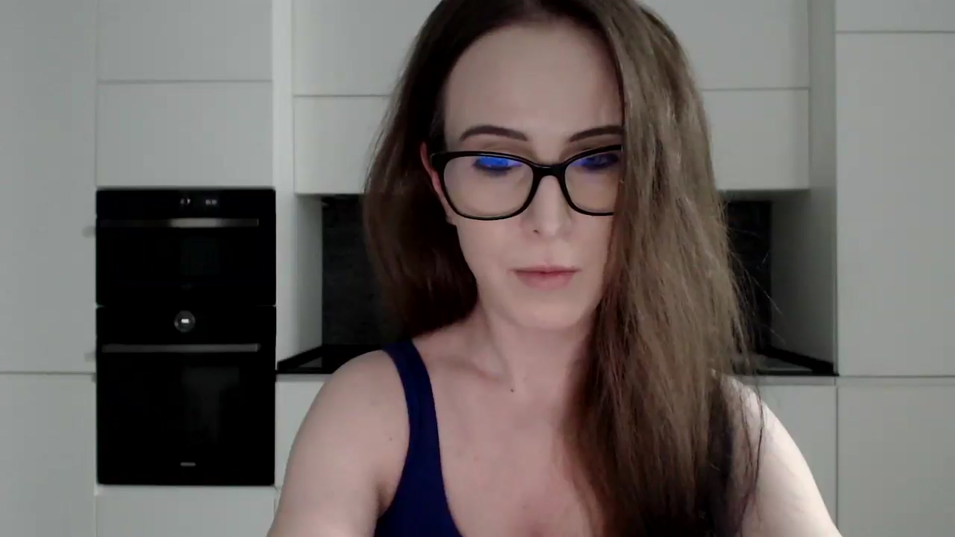 Gallery image thumbnail from Alexys23's myfreecams stream on, 03/09/2025, 04:44 image 6 of 20