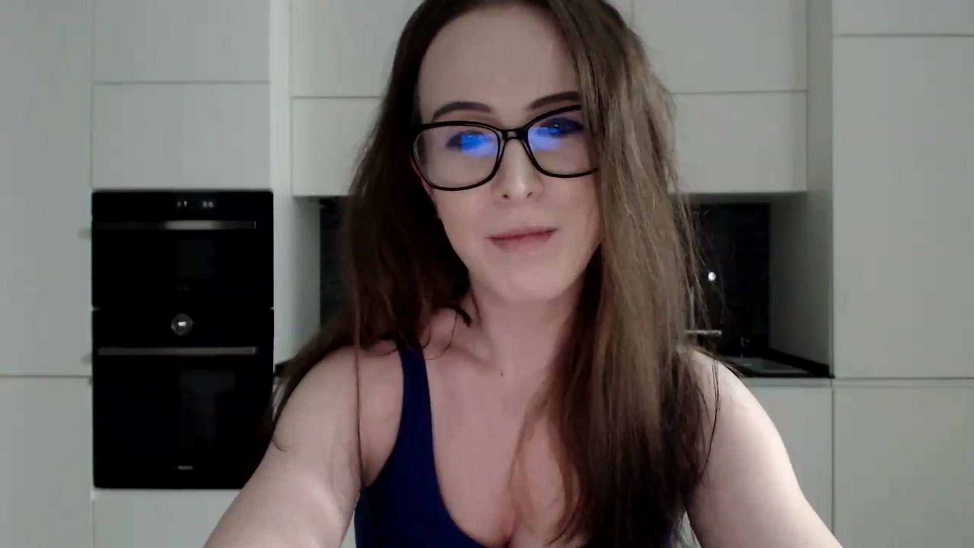 Gallery image thumbnail from Alexys23's myfreecams stream on, 03/09/2025, 04:44 image 16 of 20