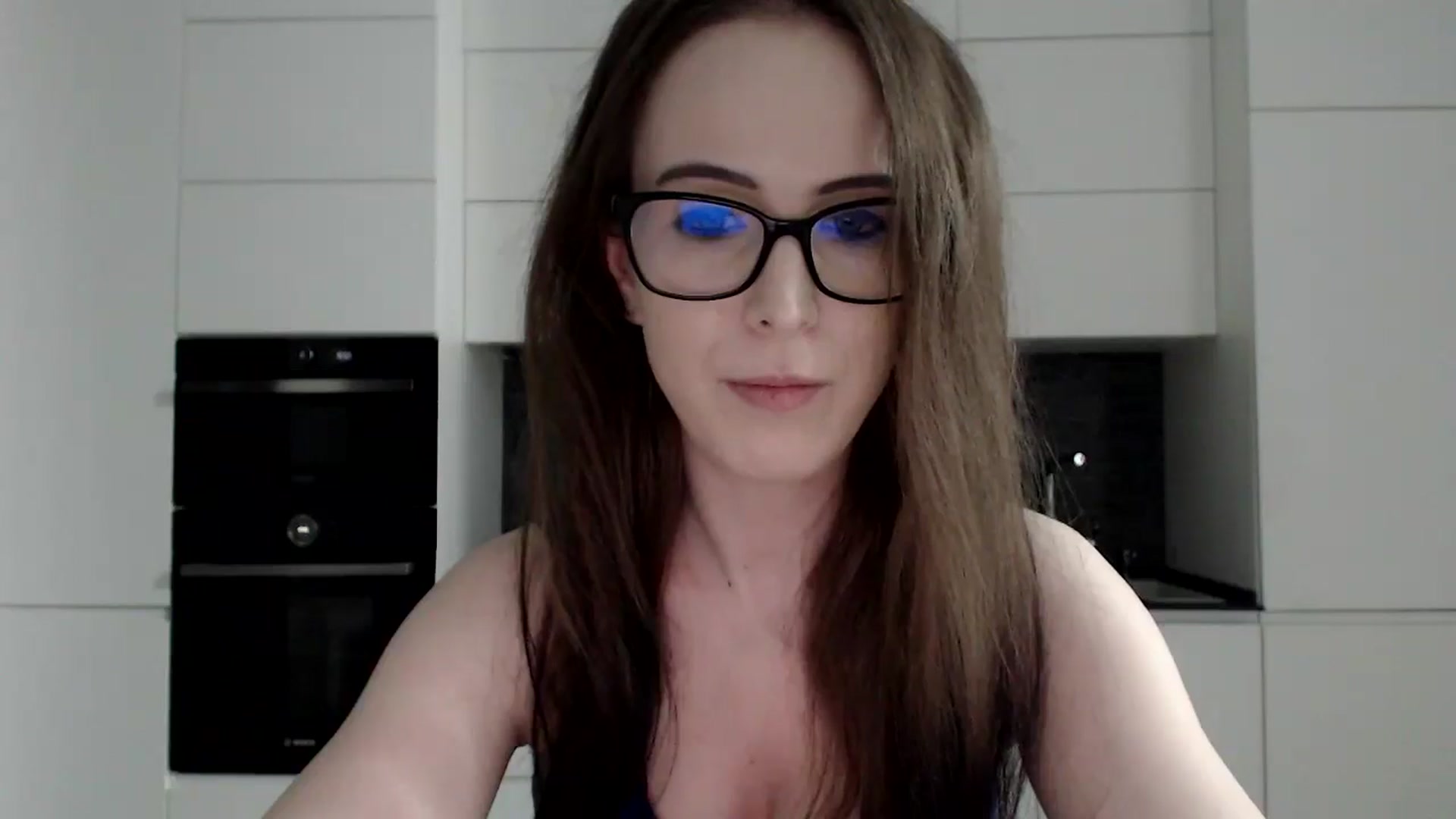 Gallery image thumbnail from Alexys23's myfreecams stream on, 03/09/2025, 05:09 image 14 of 20