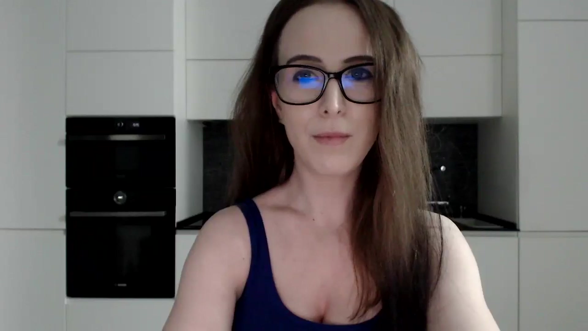 Gallery image thumbnail from Alexys23's myfreecams stream on, 03/09/2025, 05:09 image 7 of 20