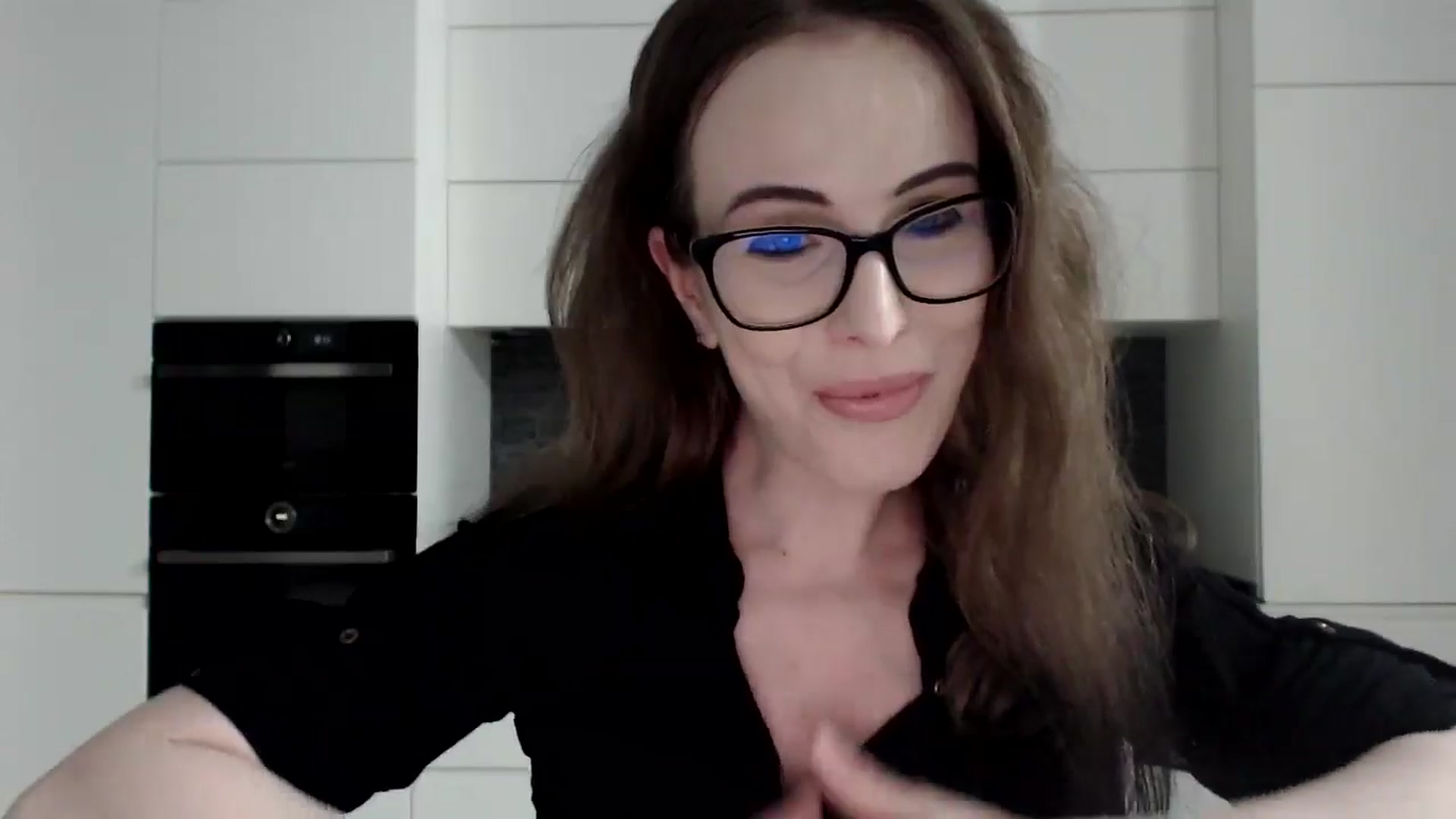 Gallery image thumbnail from Alexys23's myfreecams stream on, 03/30/2025, 01:58 image 3 of 20