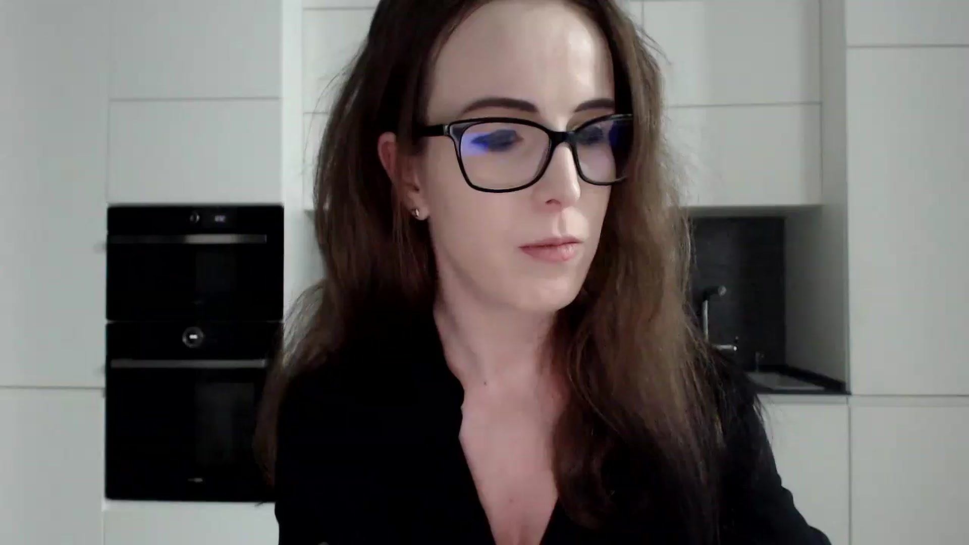 Gallery image thumbnail from Alexys23's myfreecams stream on, 03/30/2025, 01:58 image 13 of 20