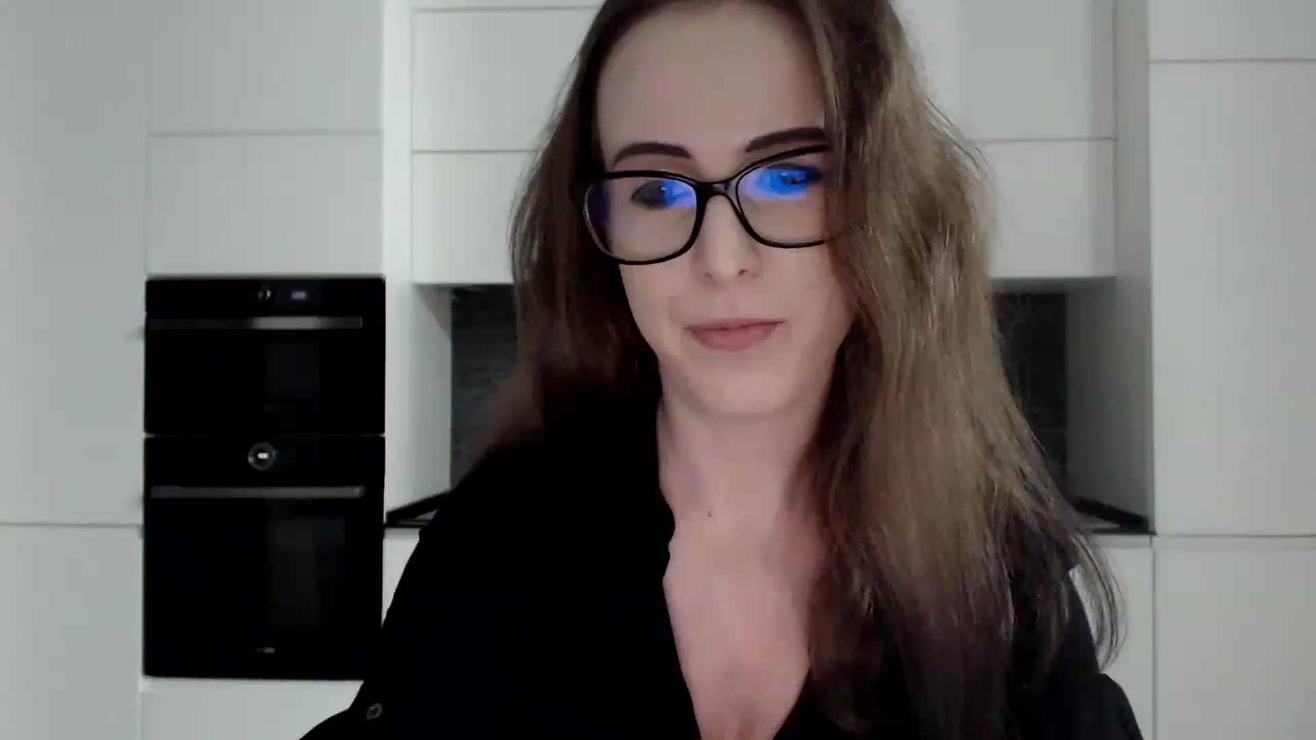 Gallery image thumbnail from Alexys23's myfreecams stream on, 03/30/2025, 01:58 image 12 of 20