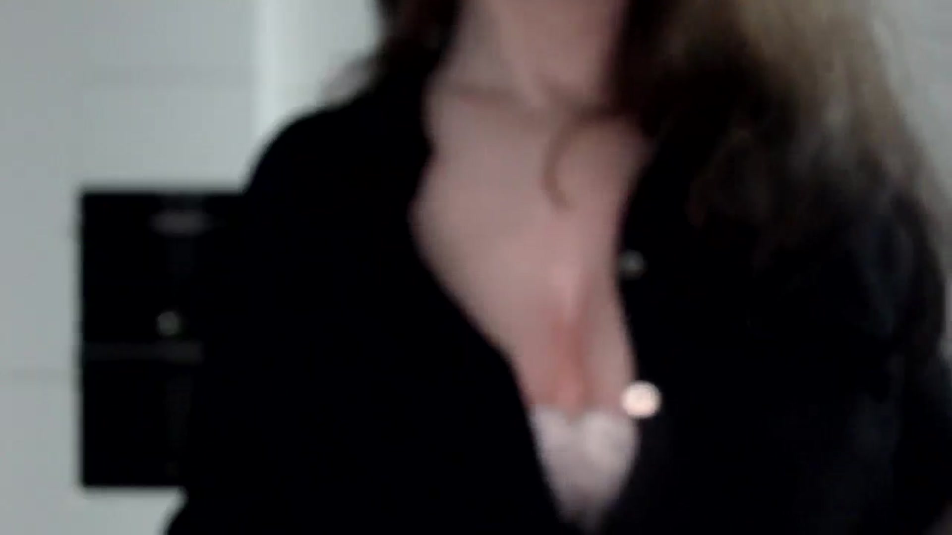 Gallery image thumbnail from Alexys23's myfreecams stream on, 03/30/2025, 02:52 image 8 of 20