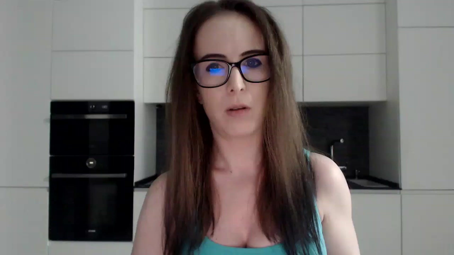 Gallery image thumbnail from Alexys23's myfreecams stream on, 04/13/2025, 01:02 image 4 of 20