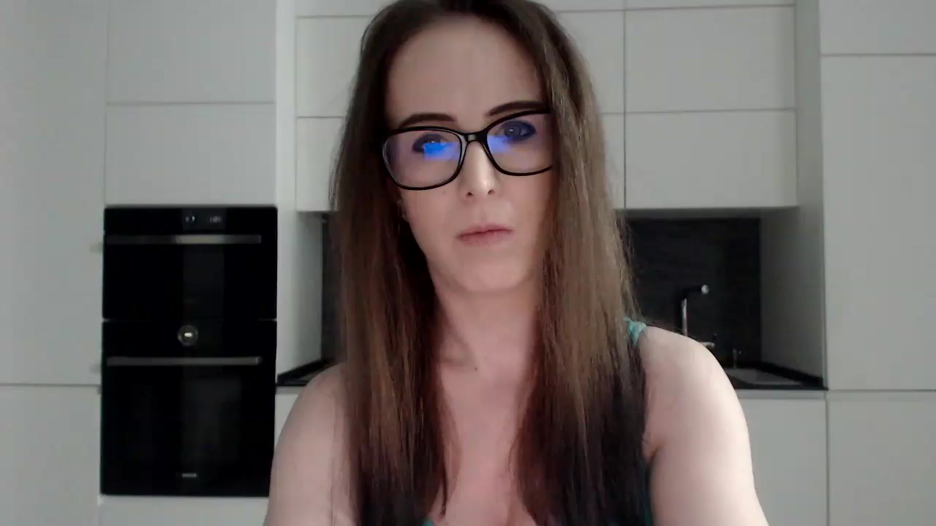 Gallery image thumbnail from Alexys23's myfreecams stream on, 04/13/2025, 01:02 image 5 of 20