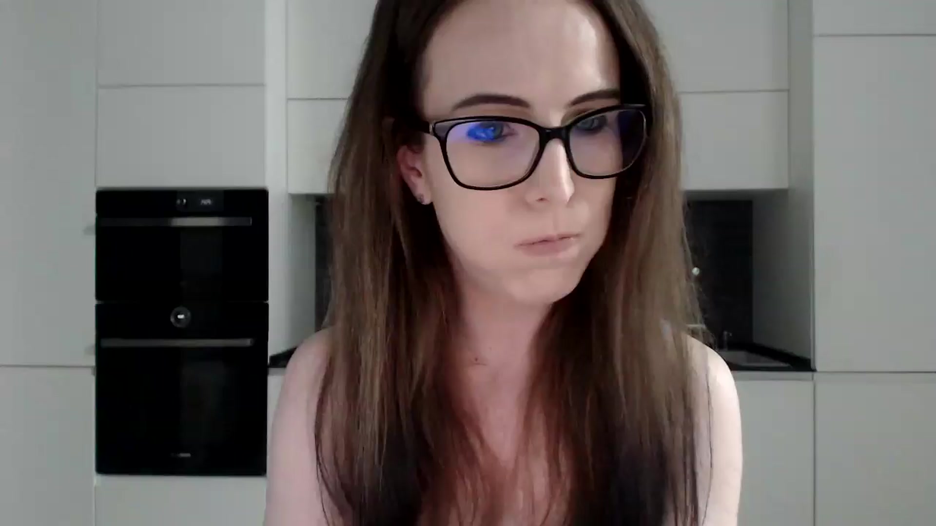 Gallery image thumbnail from Alexys23's myfreecams stream on, 04/13/2025, 03:42 image 10 of 20