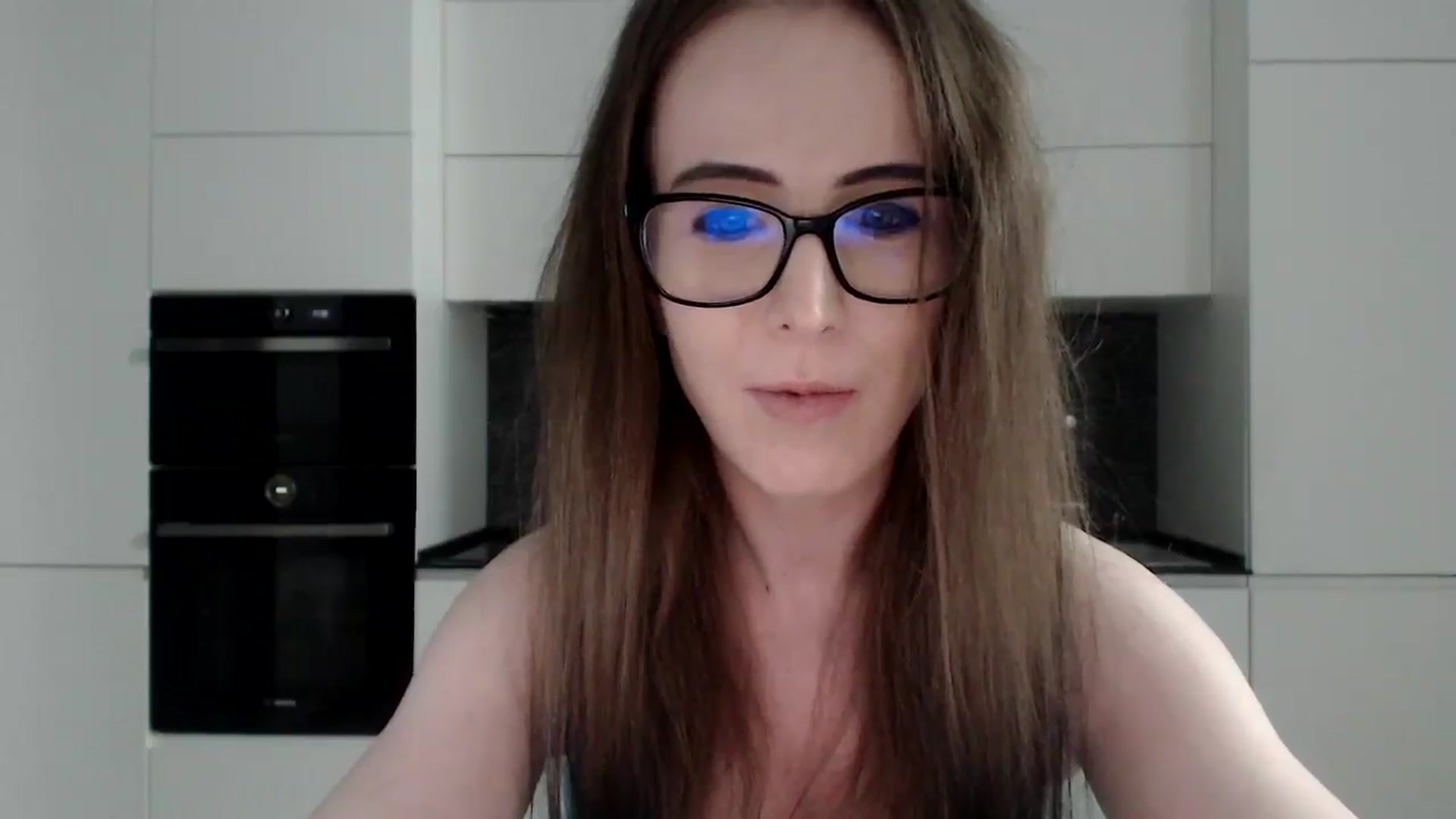 Gallery image thumbnail from Alexys23's myfreecams stream on, 04/13/2025, 04:05 image 3 of 20