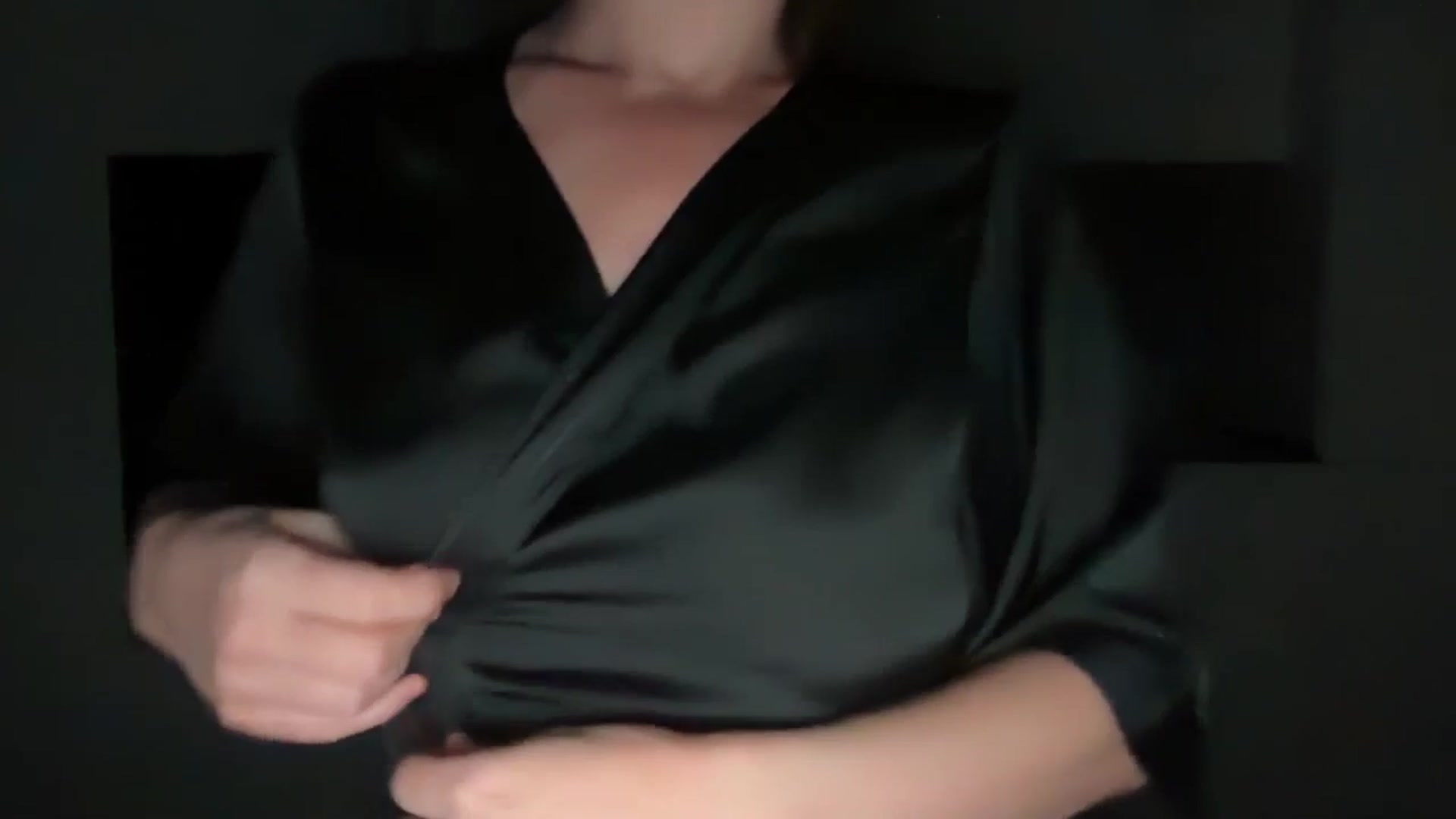 Gallery image thumbnail from Alexys23's myfreecams stream on, 09/06/2025, 21:41 image 18 of 20