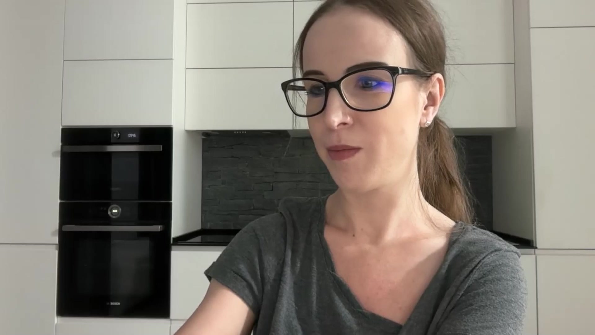 Gallery image thumbnail from Alexys23's myfreecams stream on, 10/05/2025, 19:15 image 4 of 20