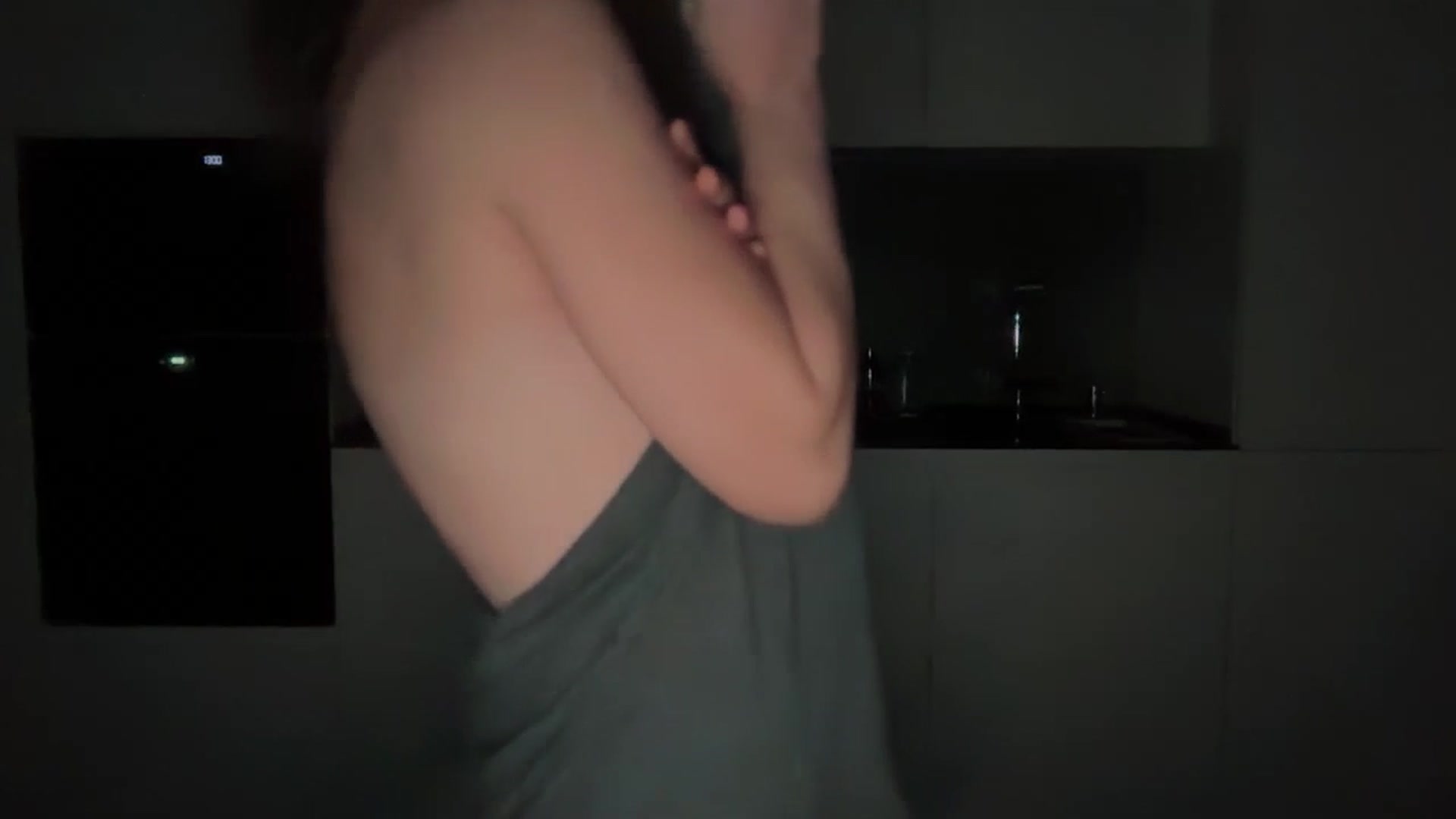 Gallery image thumbnail from Alexys23's myfreecams stream on, 10/05/2025, 21:13 image 11 of 20