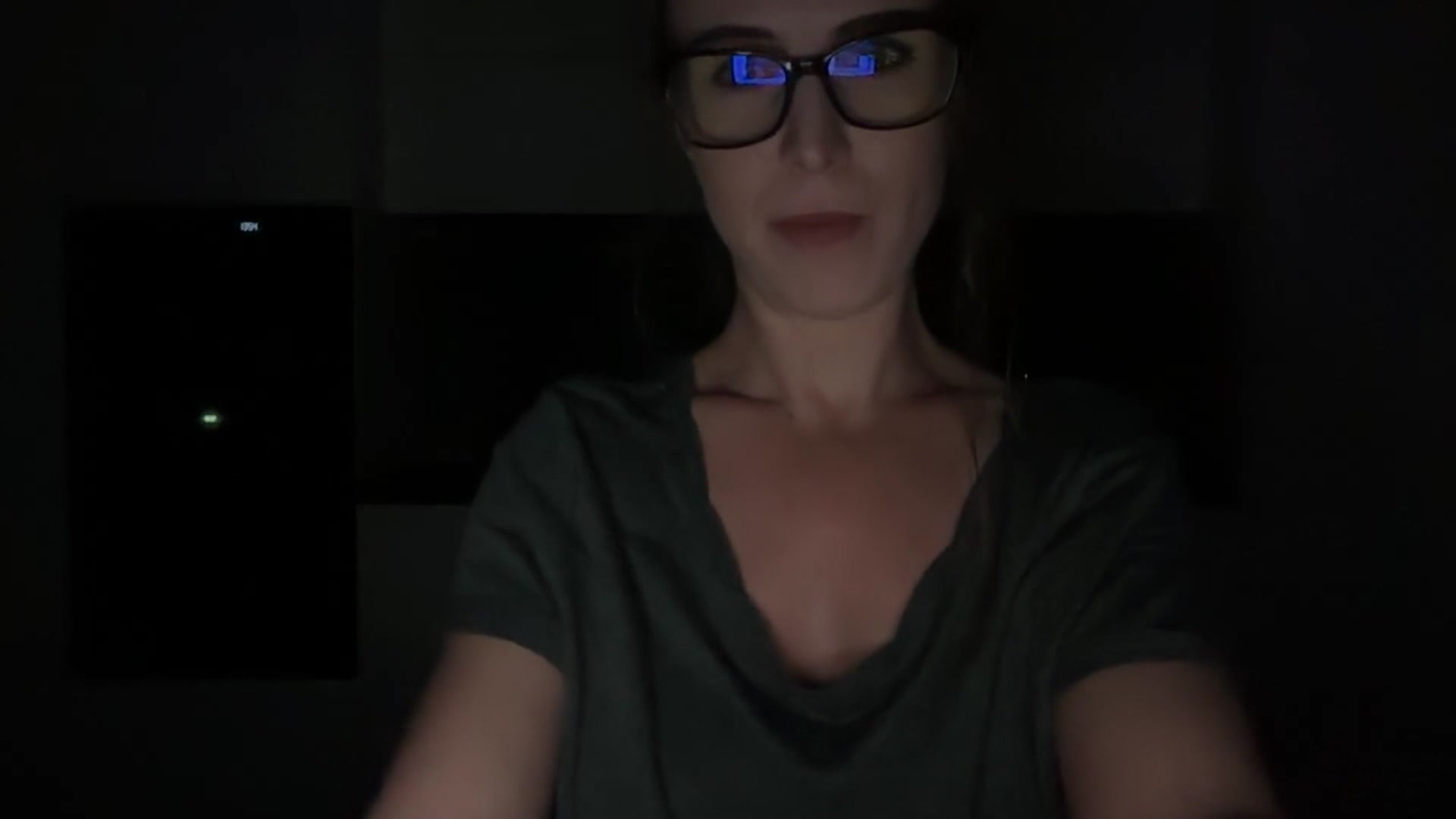 Gallery image thumbnail from Alexys23's myfreecams stream on, 10/05/2025, 22:03 image 19 of 20