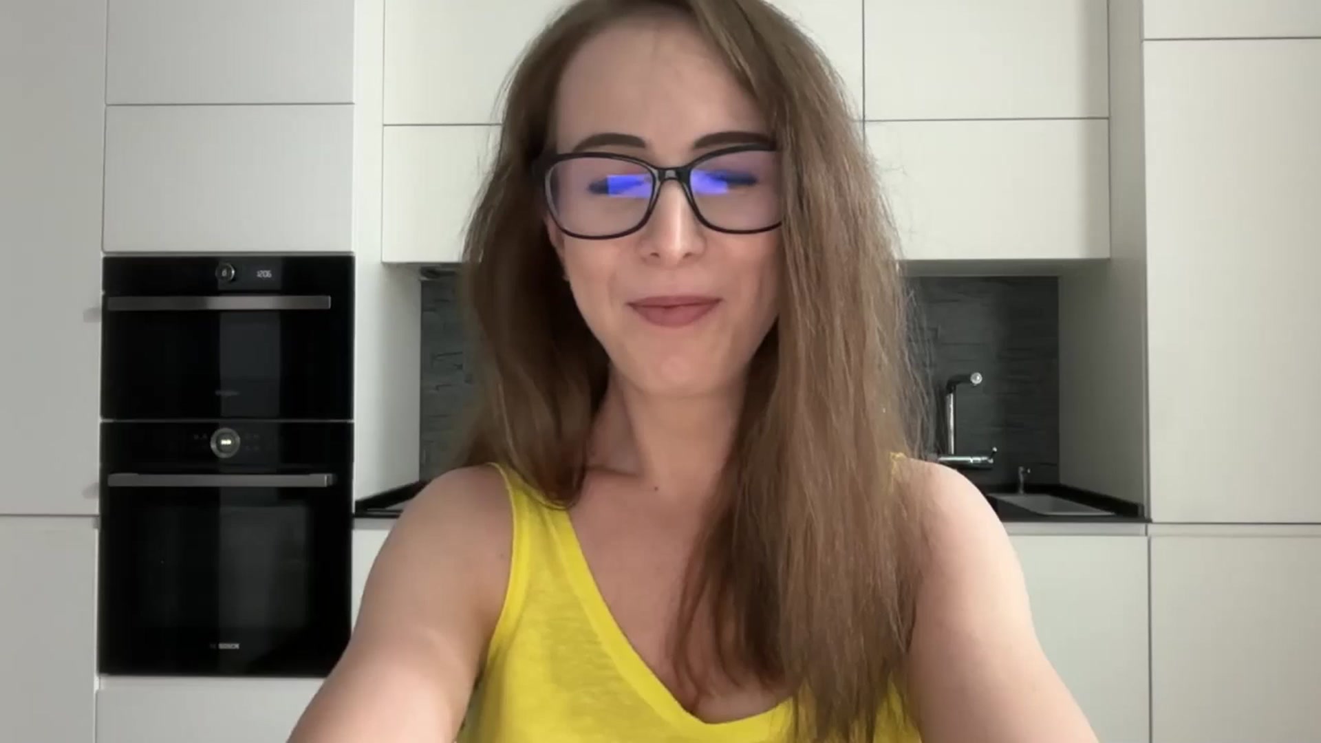 Gallery image thumbnail from Alexys23's myfreecams stream on, 10/19/2025, 21:13 image 10 of 20