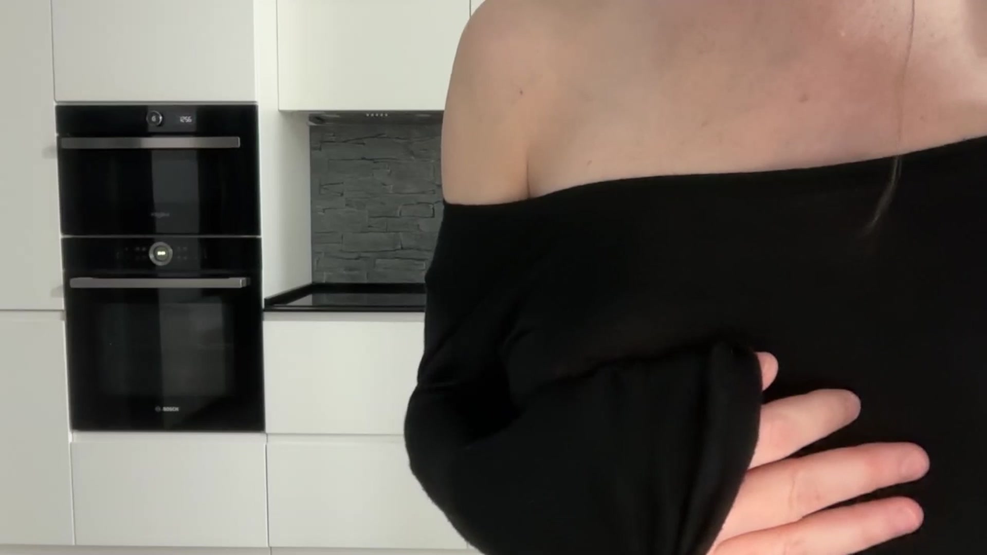 Gallery image thumbnail from Alexys23's myfreecams stream on, 11/23/2025, 21:20 image 15 of 20