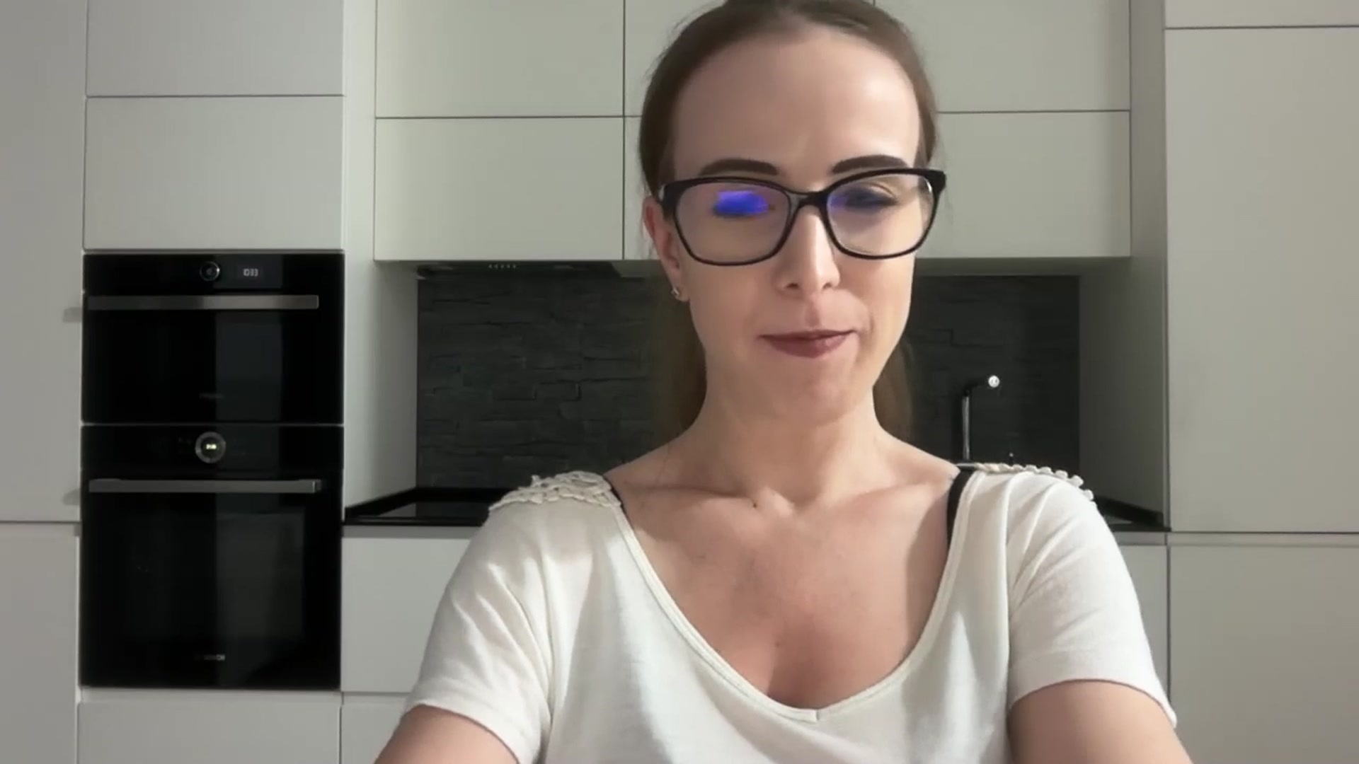 Gallery image thumbnail from Alexys23's myfreecams stream on, 12/07/2025, 19:08 image 5 of 20